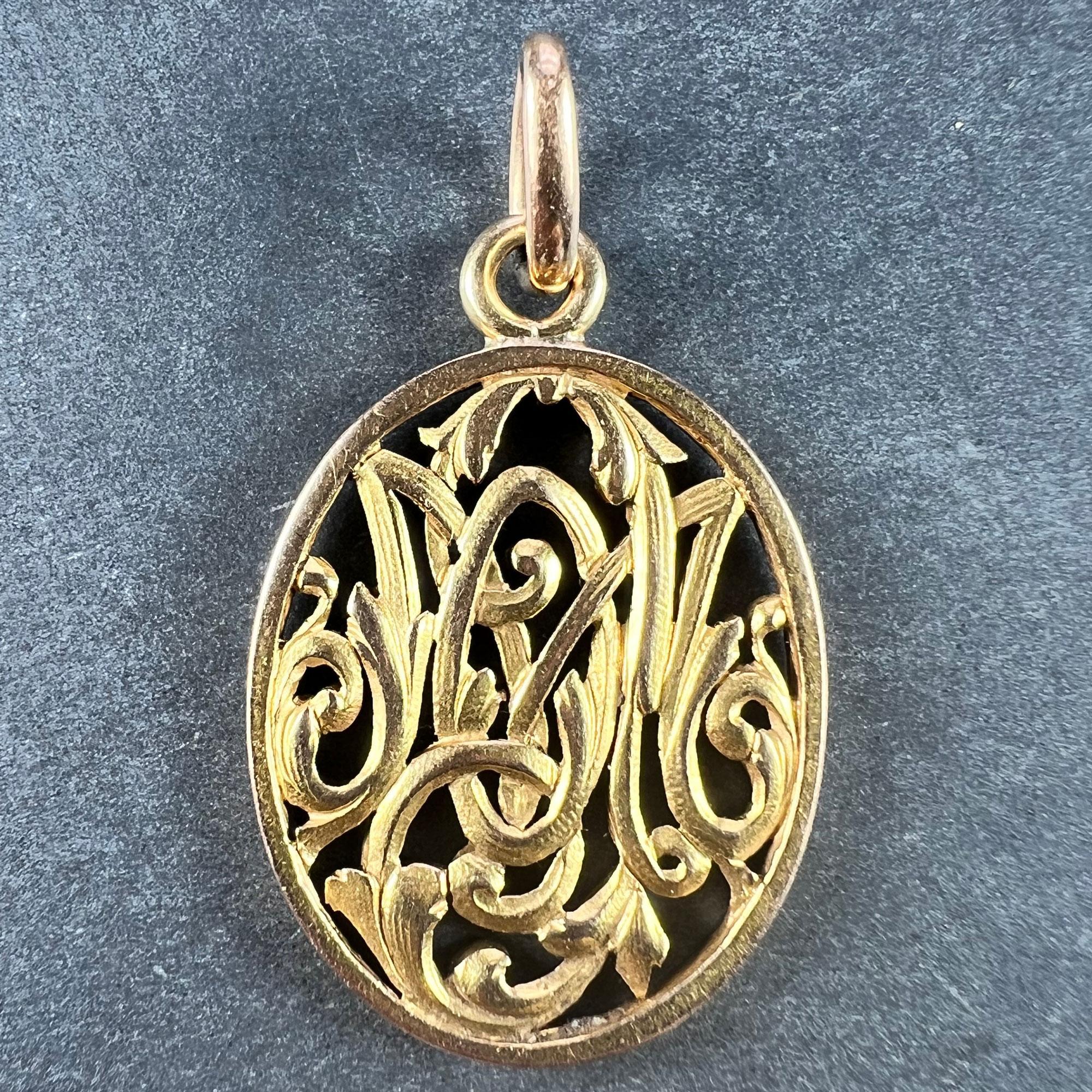 Antique French 18K Yellow Gold OM/MO Initials Monogram Charm Pendant In Good Condition For Sale In London, GB