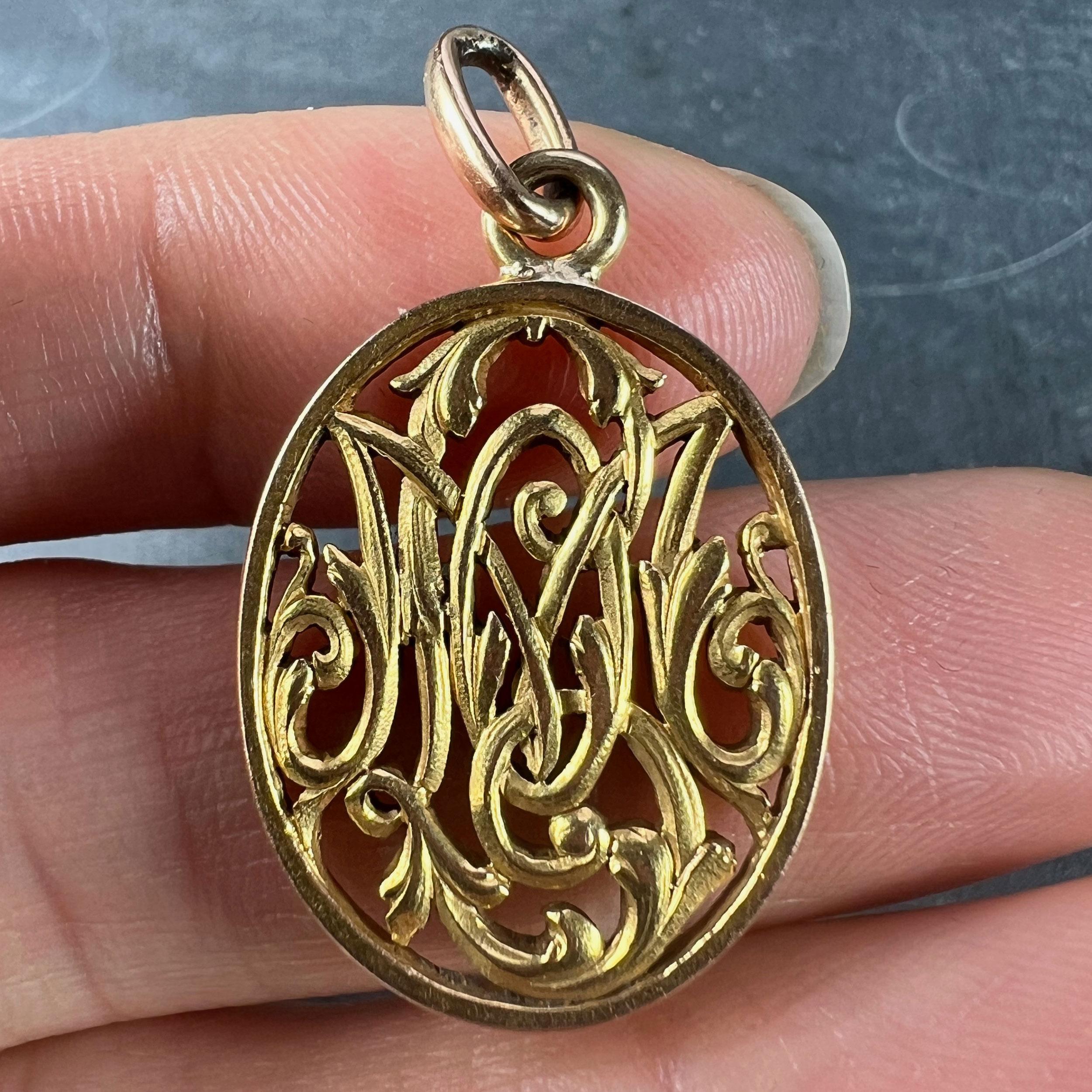 Antique French 18K Yellow Gold OM/MO Initials Monogram Charm Pendant For Sale 1