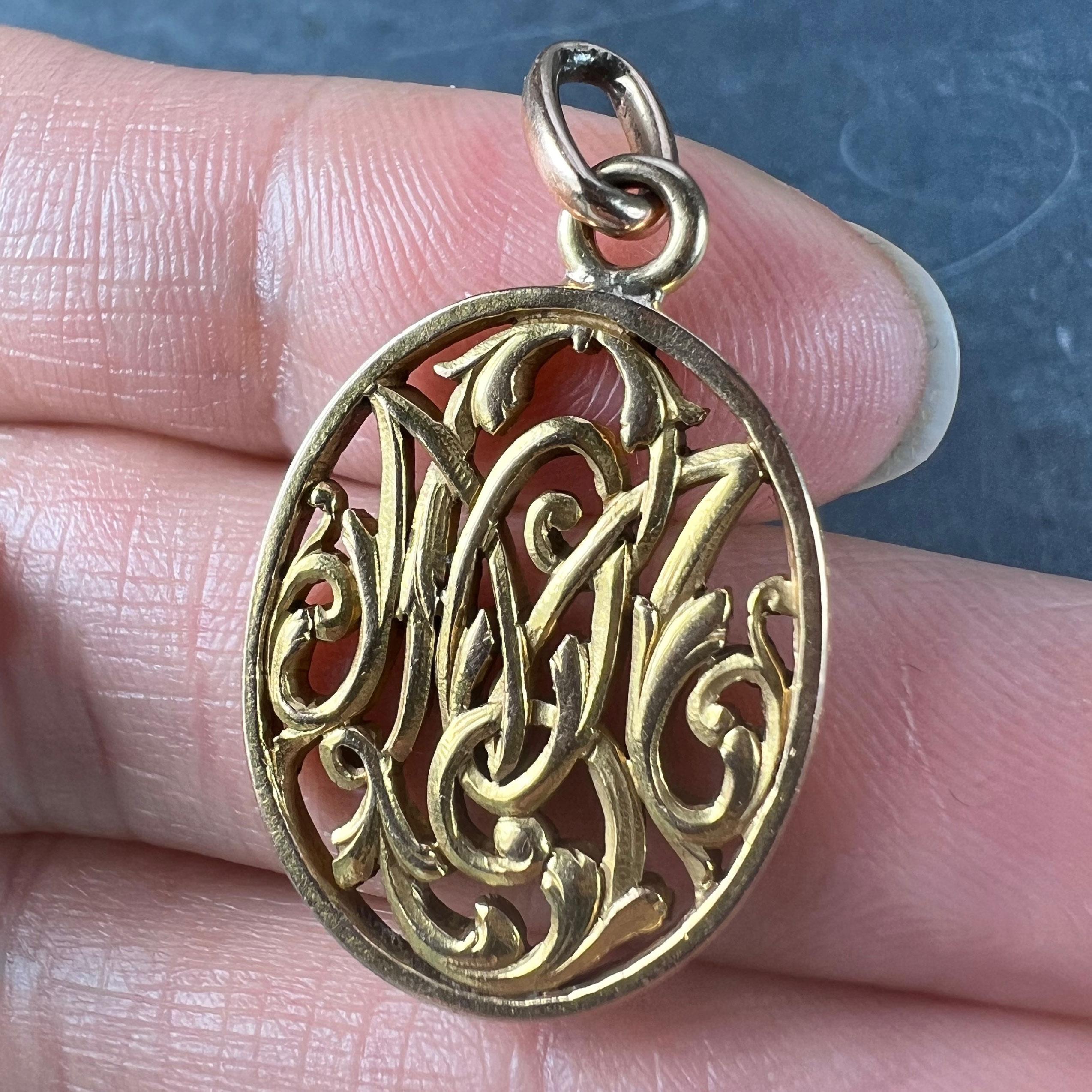 Antique French 18K Yellow Gold OM/MO Initials Monogram Charm Pendant For Sale 2