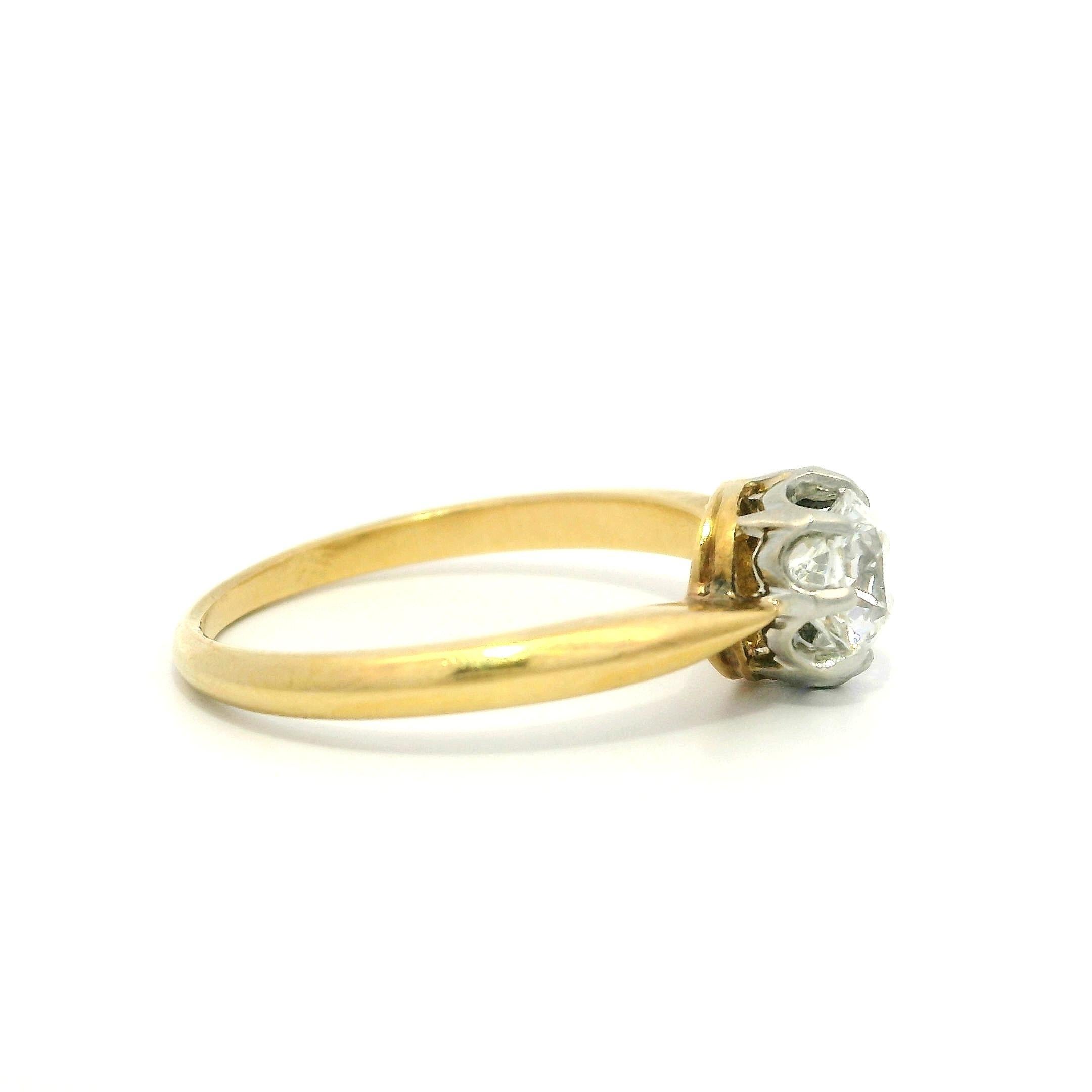 Bague de fiançailles française ancienne solitaire en or jaune 18 carats et platine avec diamants en vente 10