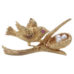 Antique French 18kt Gold Bird Brooch with rubies and pearls