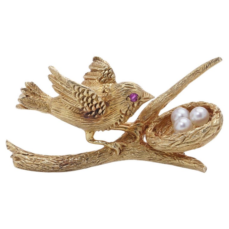 Magnifique Broche Ancienne En Or 18 Carats Ornée D'un Petit Oiseau Et De Rubis – Pièce Unique Et Vintage