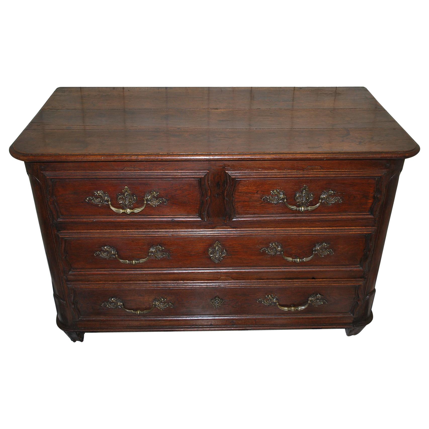 Antique French 18th Century Provincial Oak Commode / Chest of Drawers For Sale