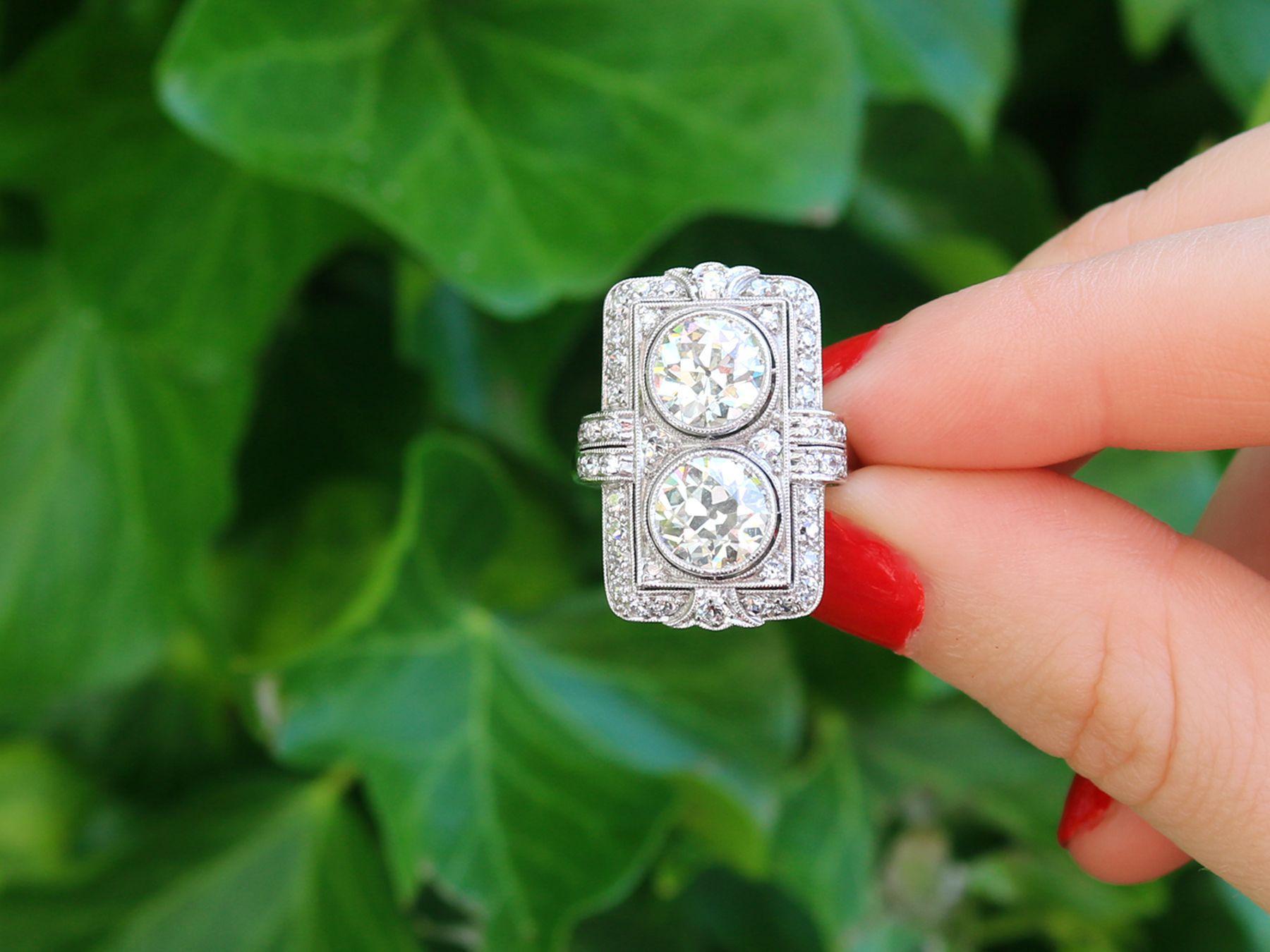 A stunning and exceptional, fine and impressive antique French 4.84 carat Art Deco diamond ring in platinum; part of our diverse jewelry and estate jewelry collections

This stunning, exceptional, fine and impressive antique French Art Deco diamond