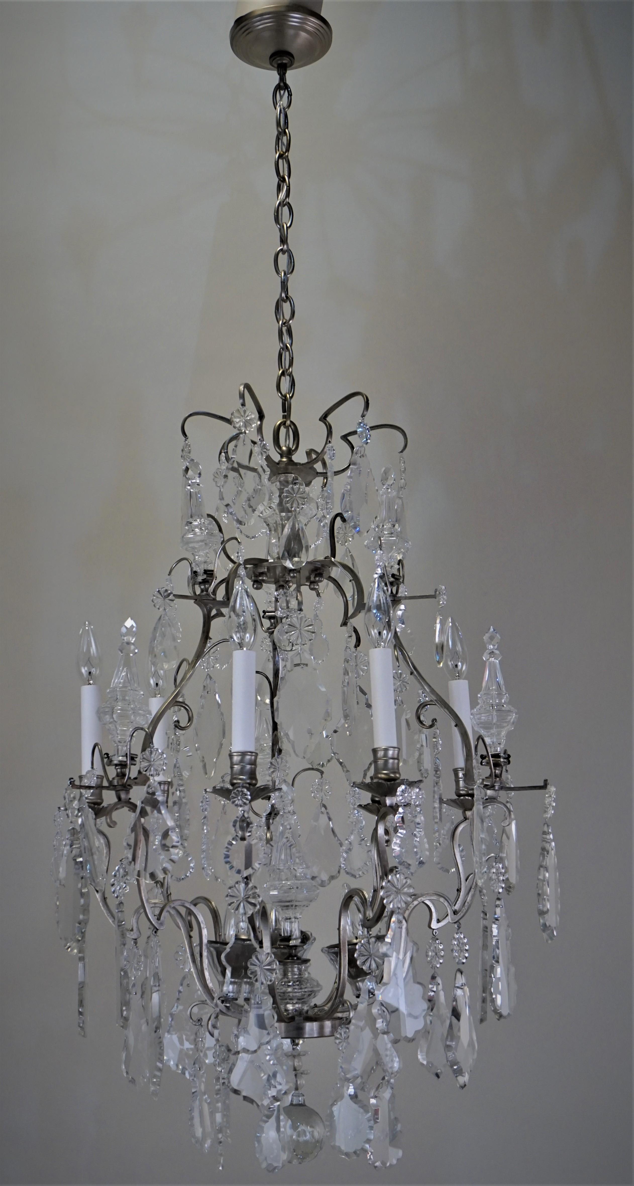 Antique French 1920s Crystal and Silver Chandelier For Sale 4