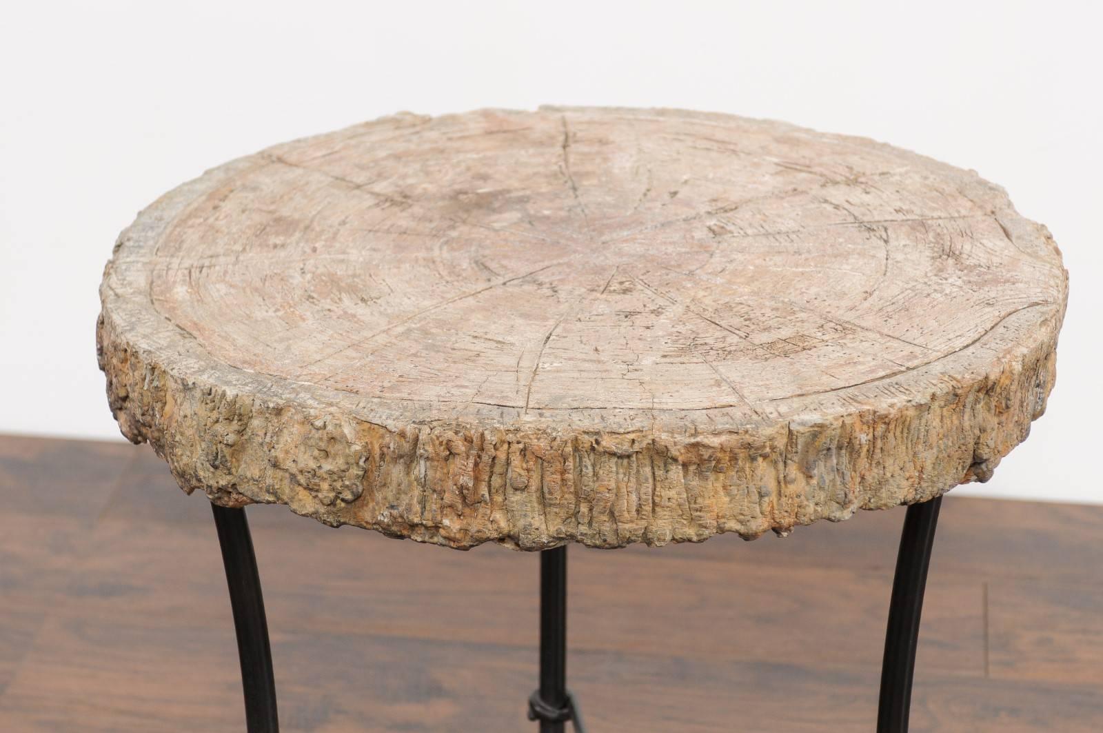 Antique French 1920s Faux-Bois Stone Round Side Table on Custom-Made Iron Base For Sale 2