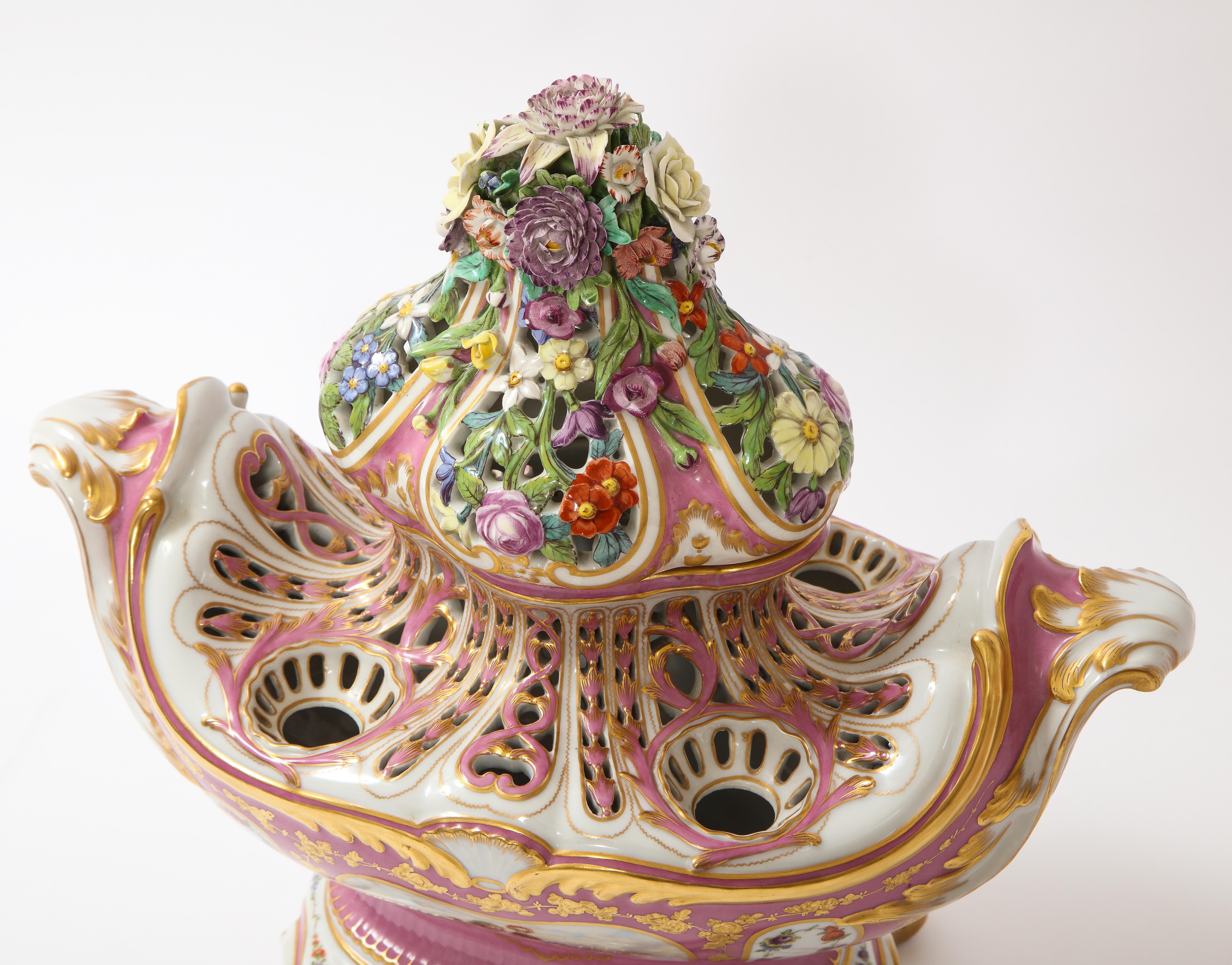 Antique French 19th C Pink Ground Sevres Style 3-Piece Pot-Pourri/Candelabra Set en vente 8