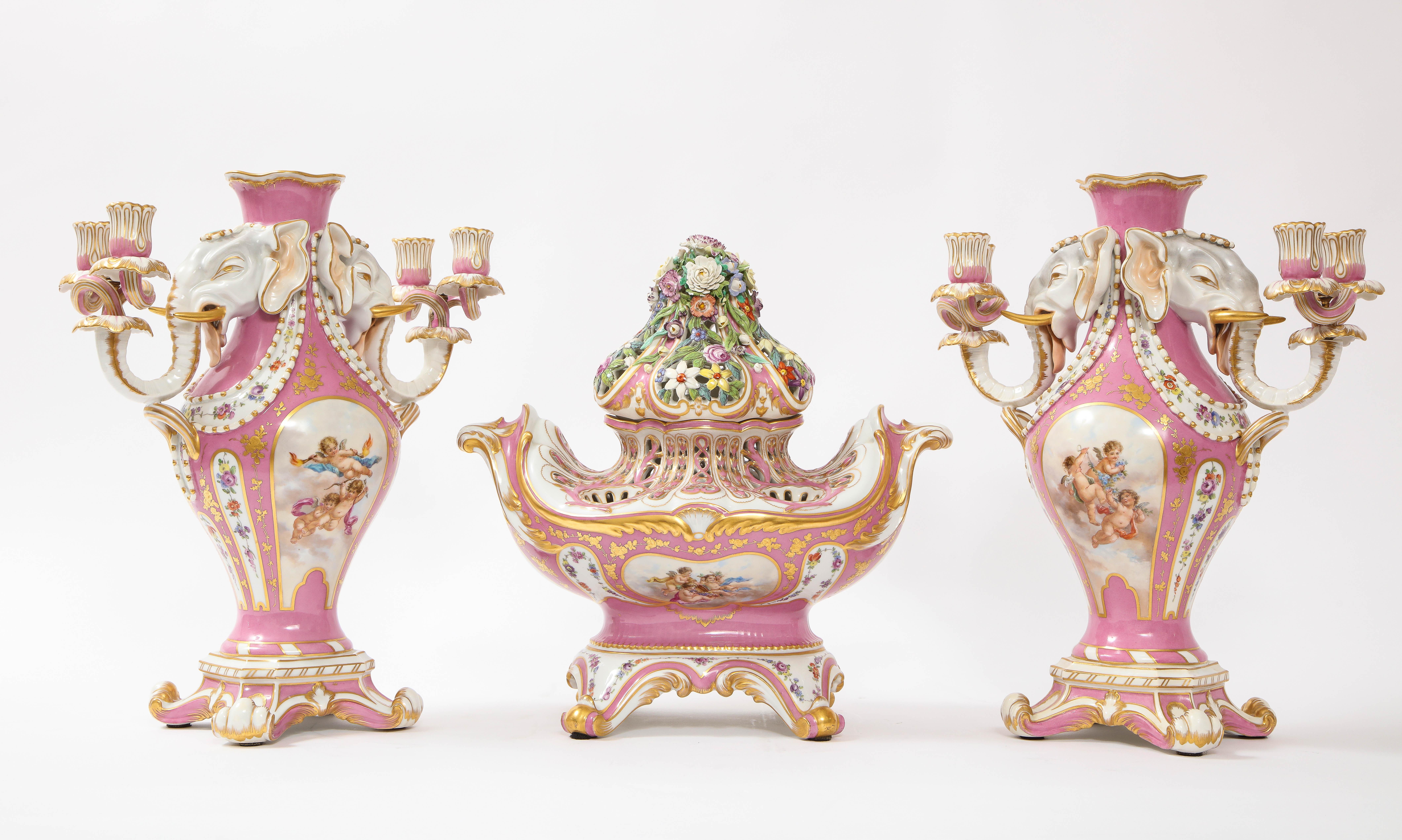 Antique French 19th C Pink Ground Sevres Style 3-Piece Pot-Pourri/Candelabra Set Luis XVI en venta