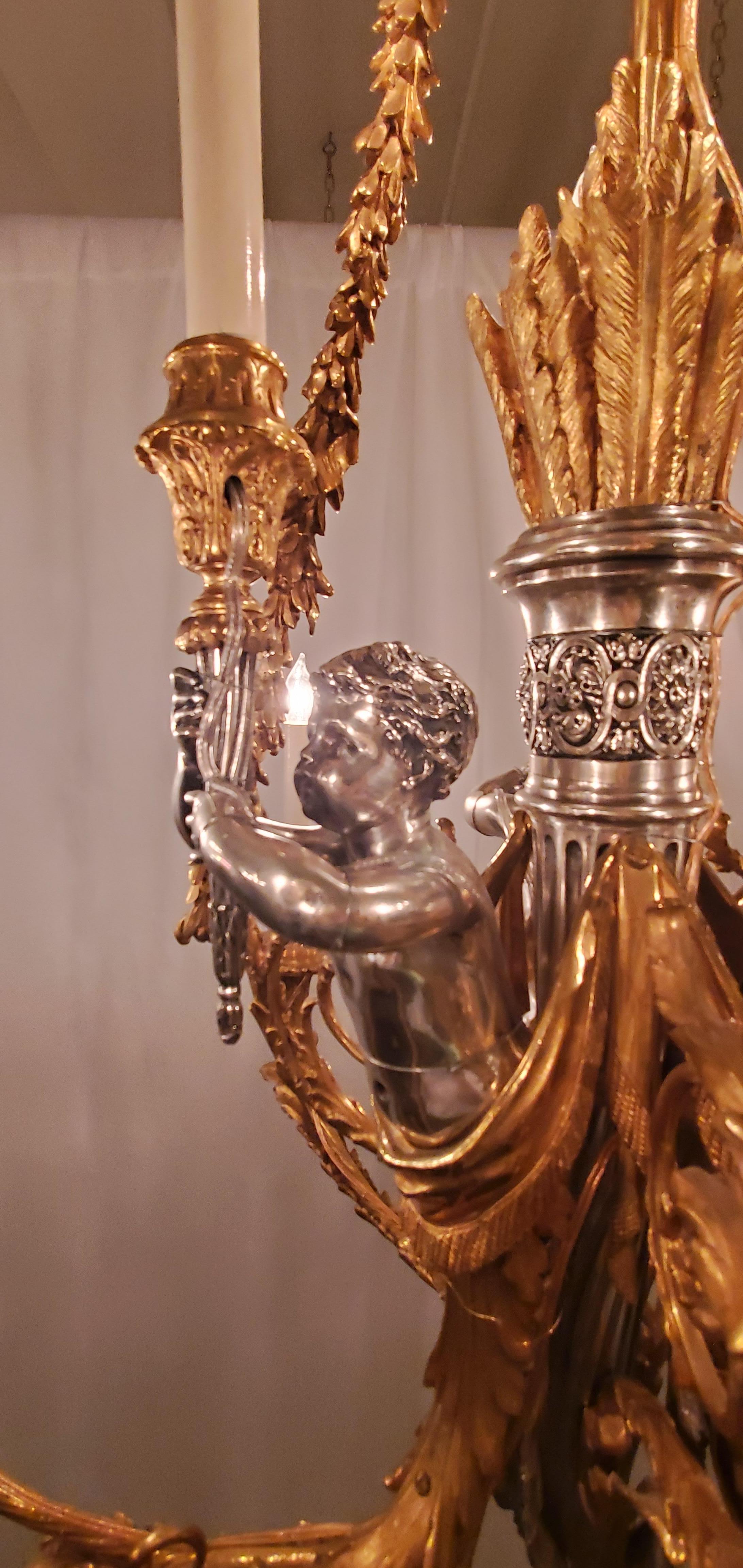 Antiker französischer Kronleuchter aus Bronze und Silber aus dem 19. Jahrhundert im Zustand „Gut“ im Angebot in New Orleans, LA