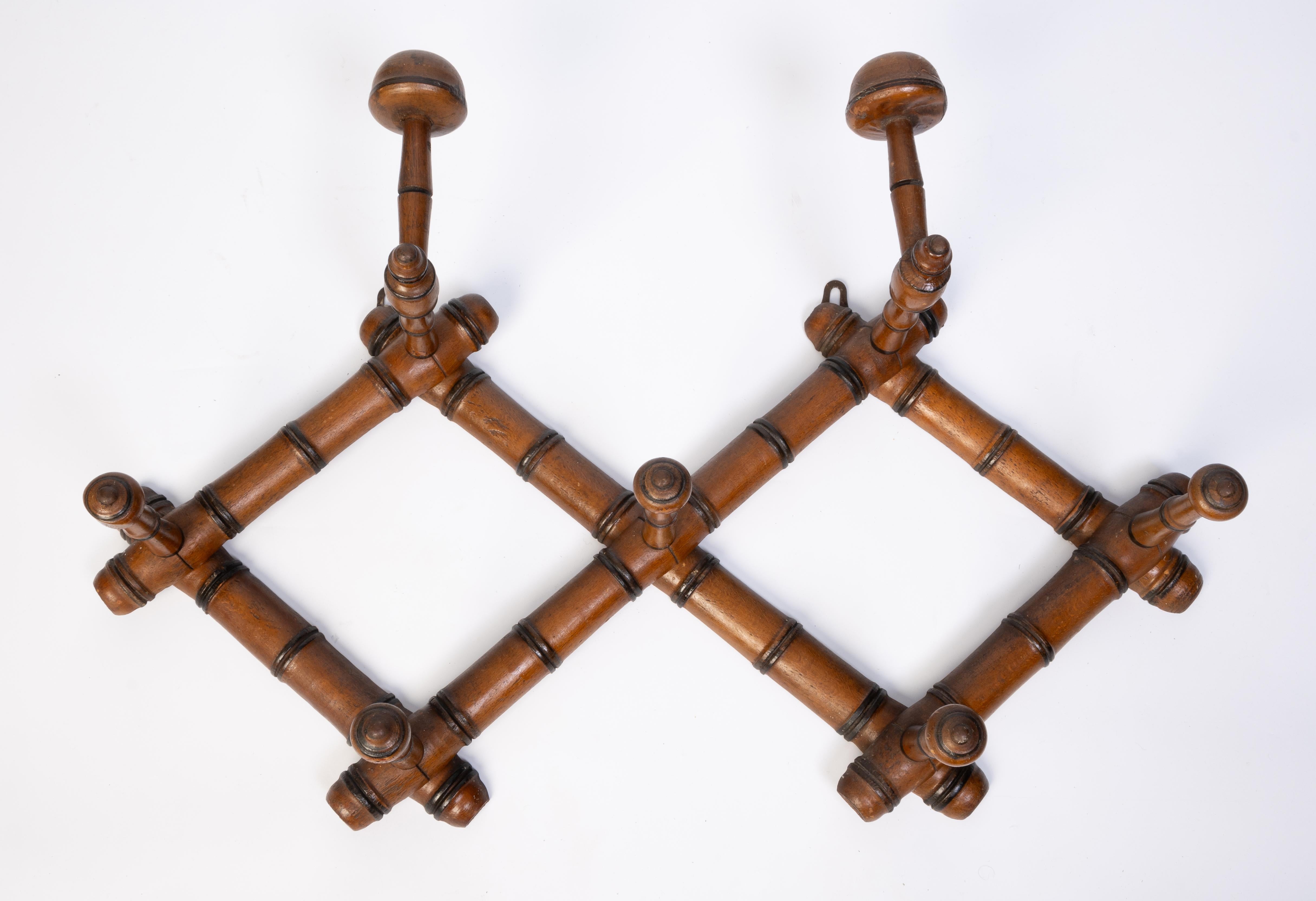 Antique French del XIX secolo, appendiabiti da parete in finto bambù in vendita 3