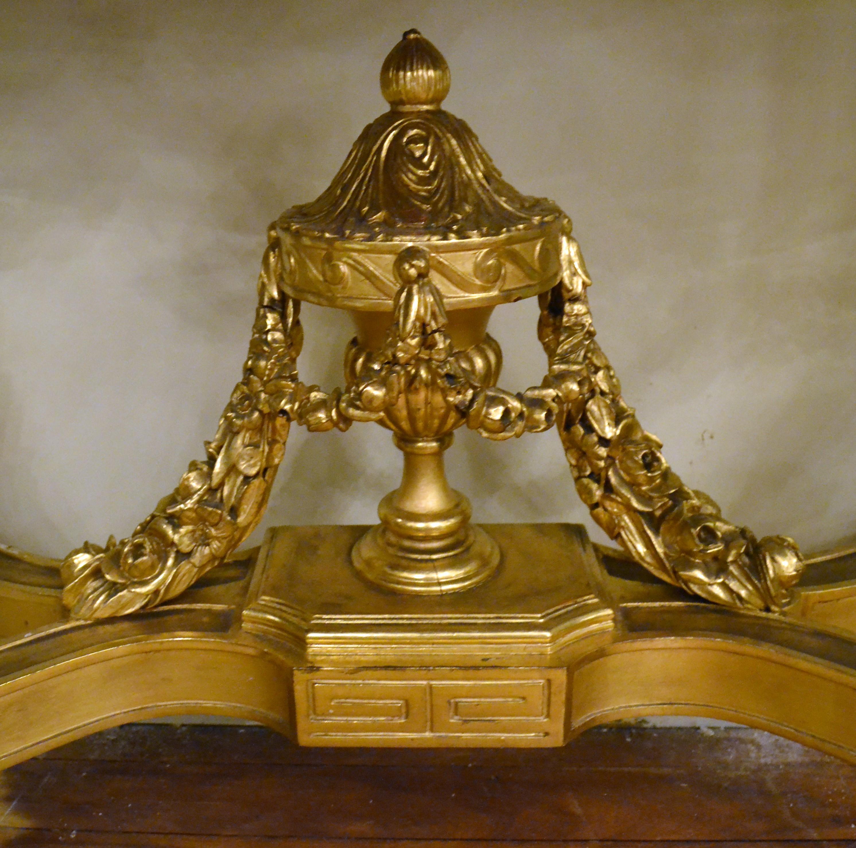 Antique French 19th Century Gold Leaf Console with Marble Top For Sale 1