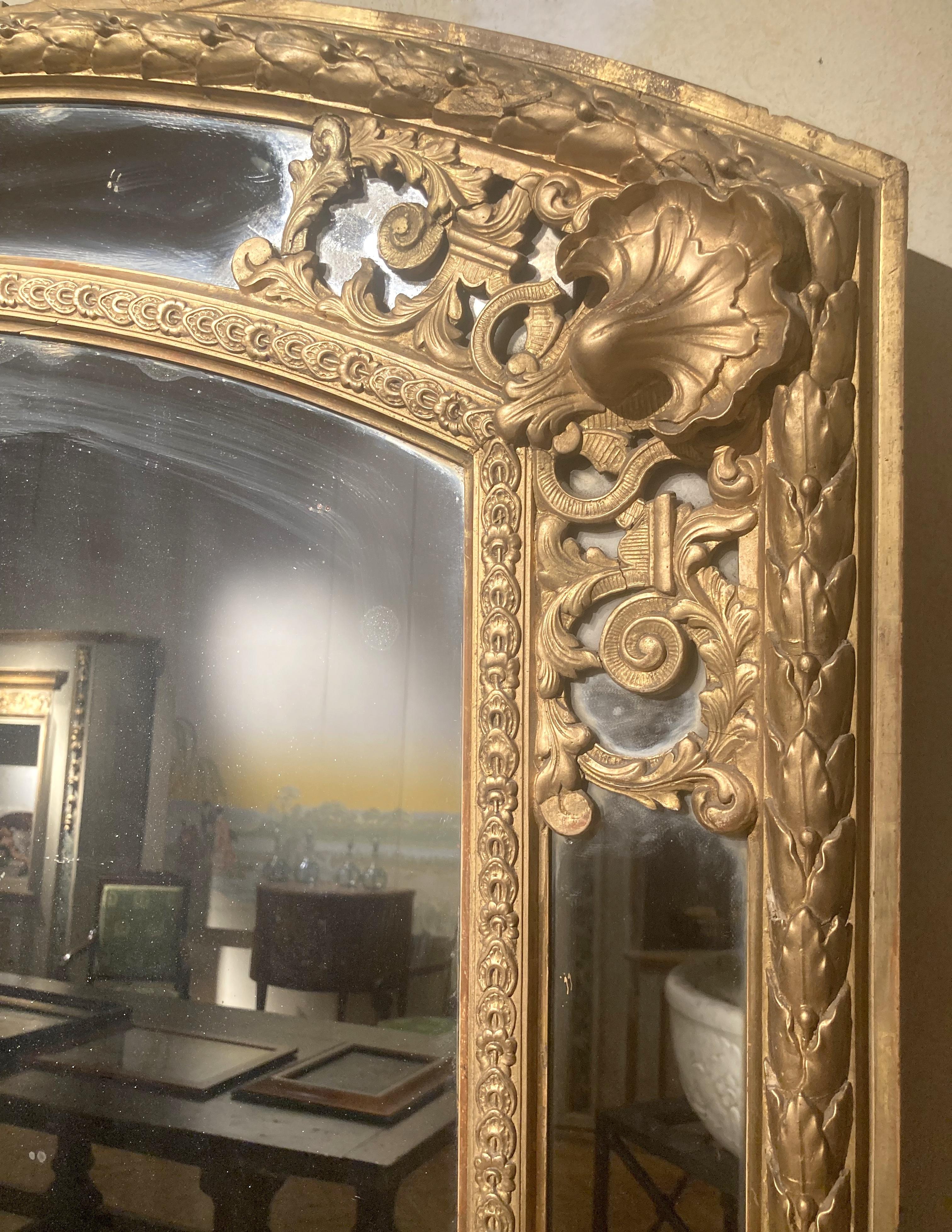 Miroirs de pilier français anciens du 19ème siècle de style Louis XV en bois doré pleine longueur en vente 7