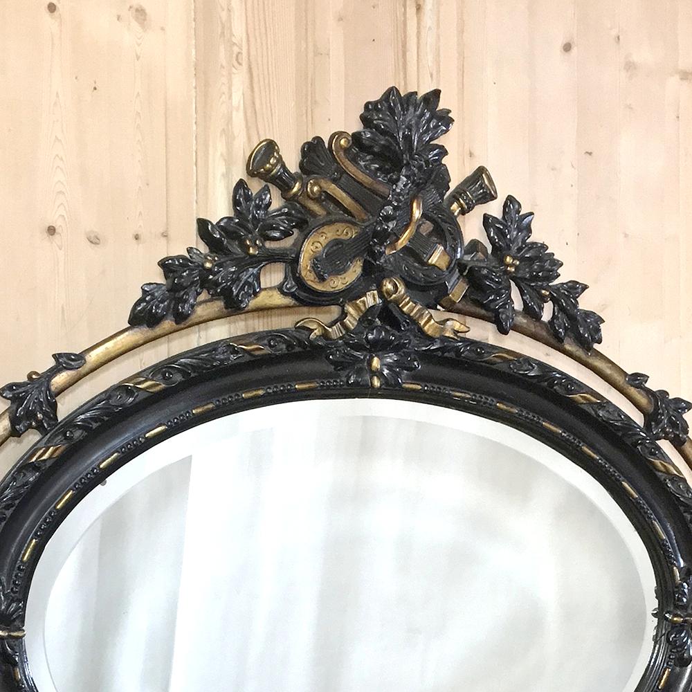 Français Antique Miroir ovale Louis XVI français du 19ème siècle en vente
