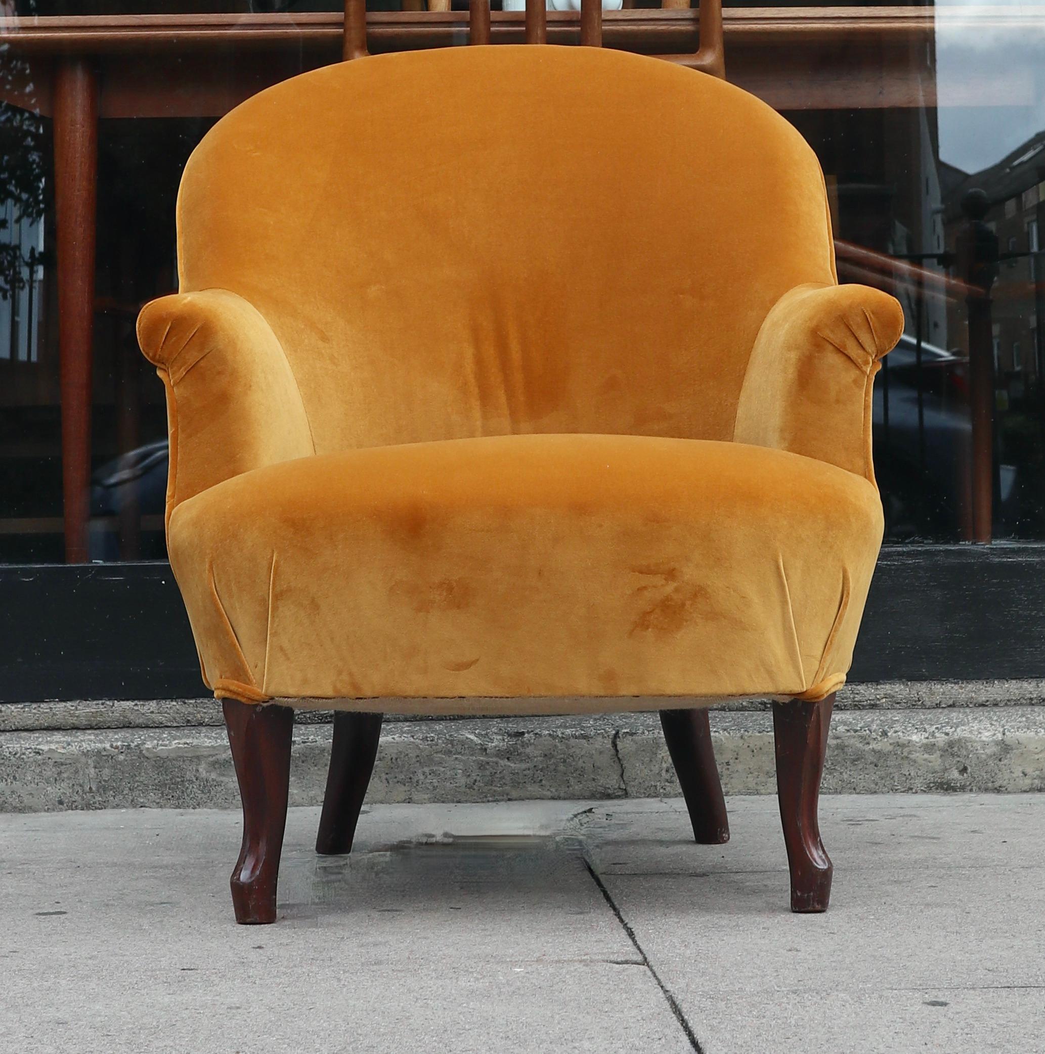19th Century Antique French 19th century Napoleon III crapaud armchair recovered in velvet For Sale