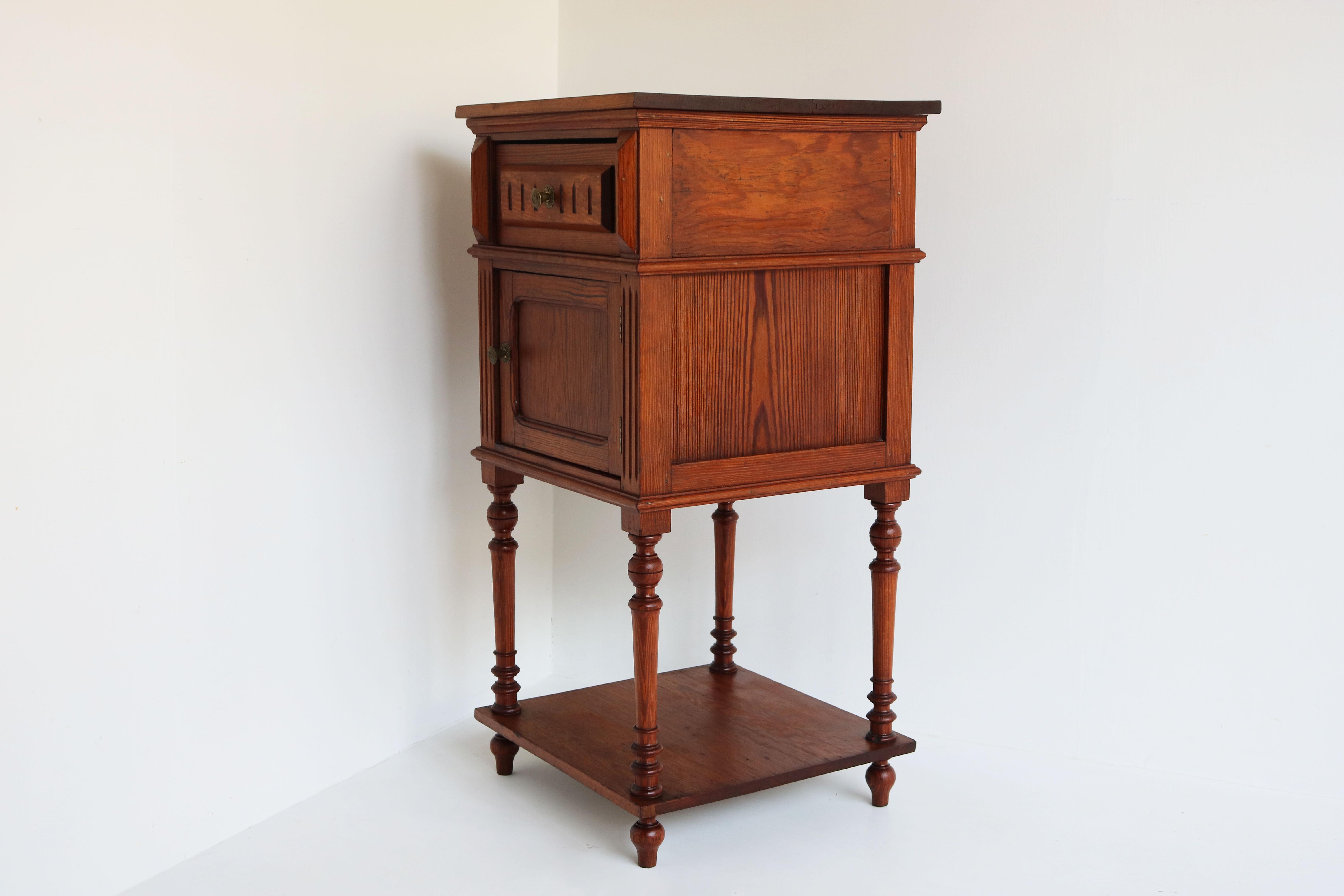 Wood Antique French 19th Century Night Stand / Bedside Table in Solid Pitchpine