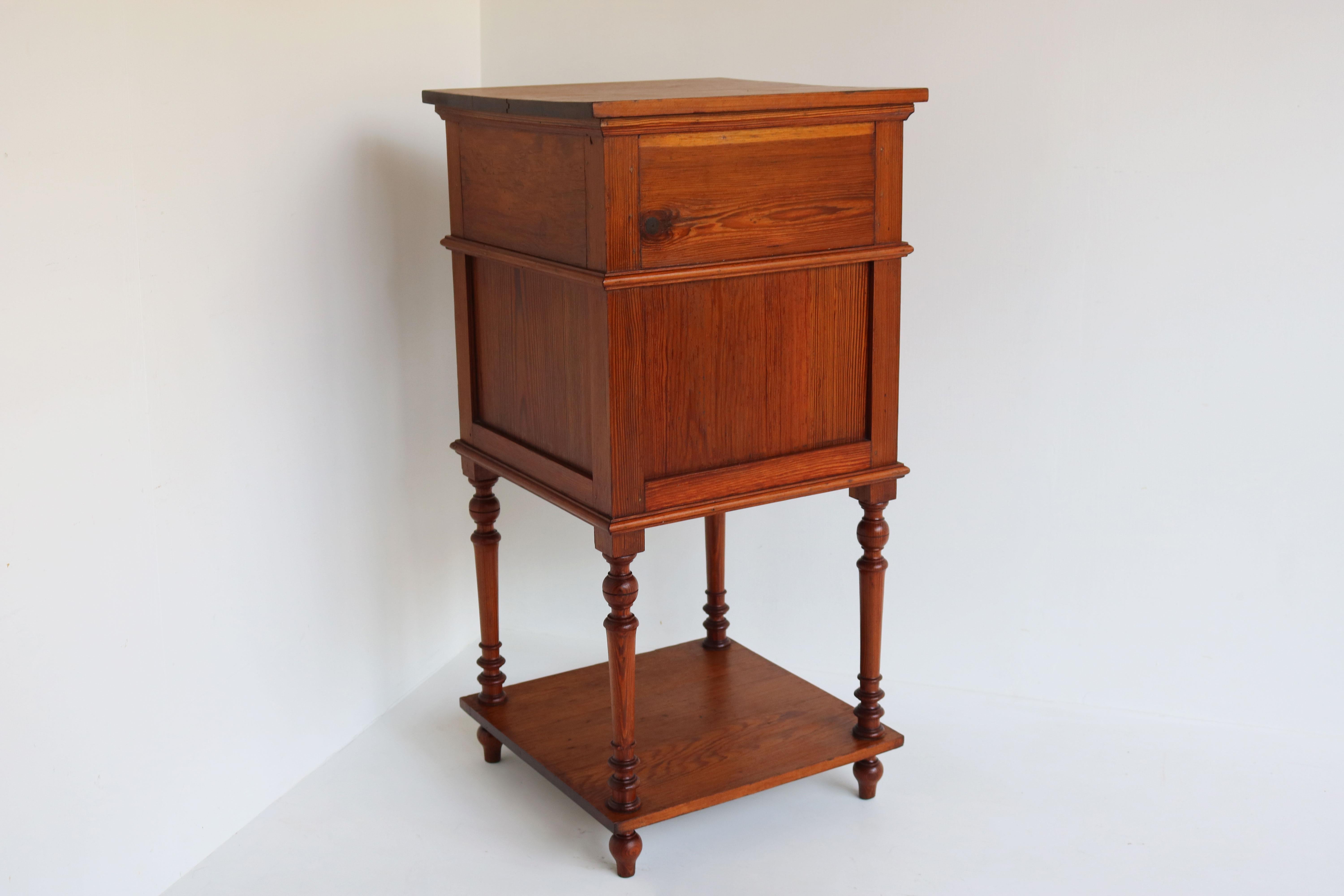 Antique French 19th Century Night Stand / Bedside Table in Solid Pitchpine 1