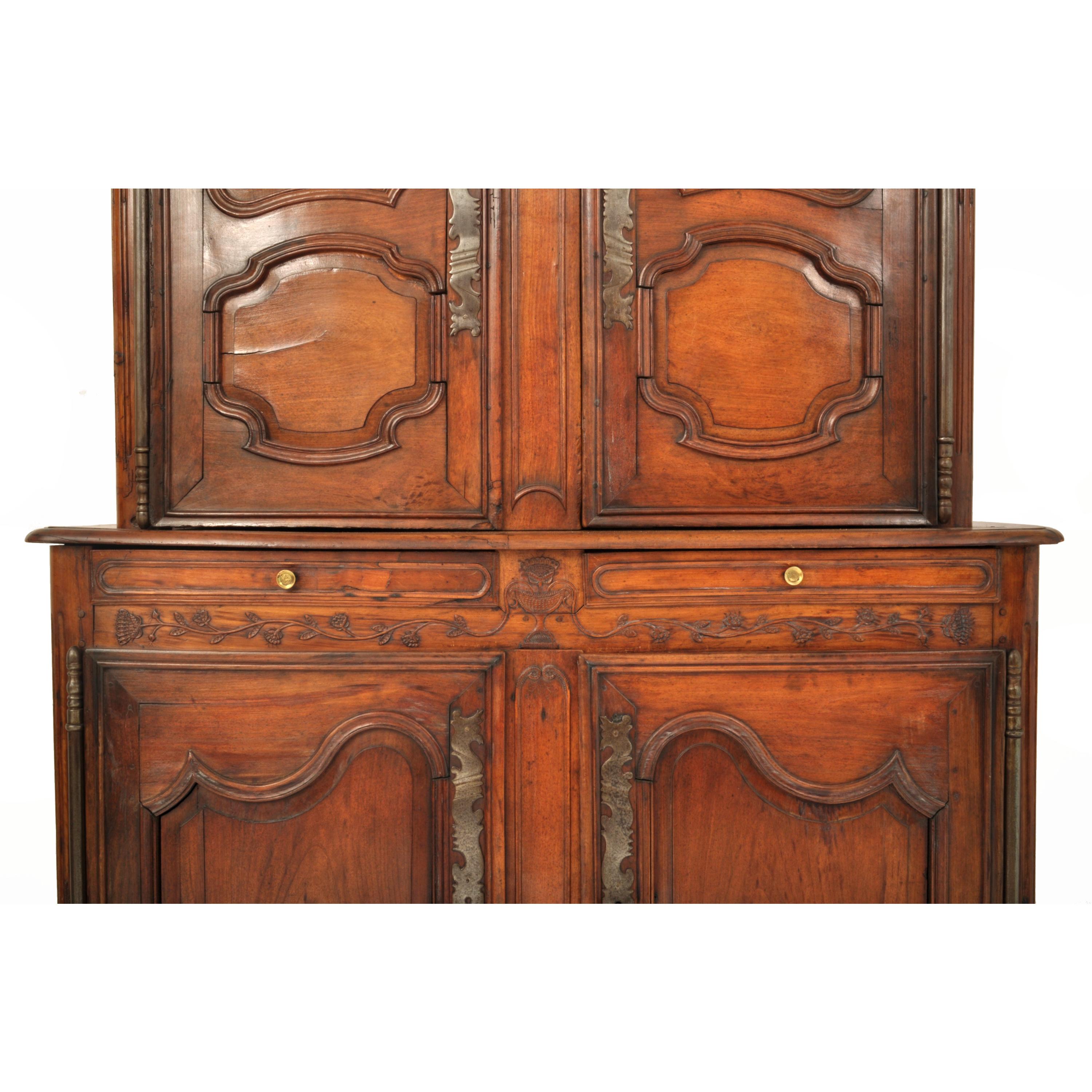 Antique French 19th Century Provincial Fruitwood Buffet a' Deux Corps Dated 1851 For Sale 5