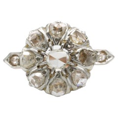 Bague française ancienne du 19ème siècle en forme de fleur en diamant taillé en rose