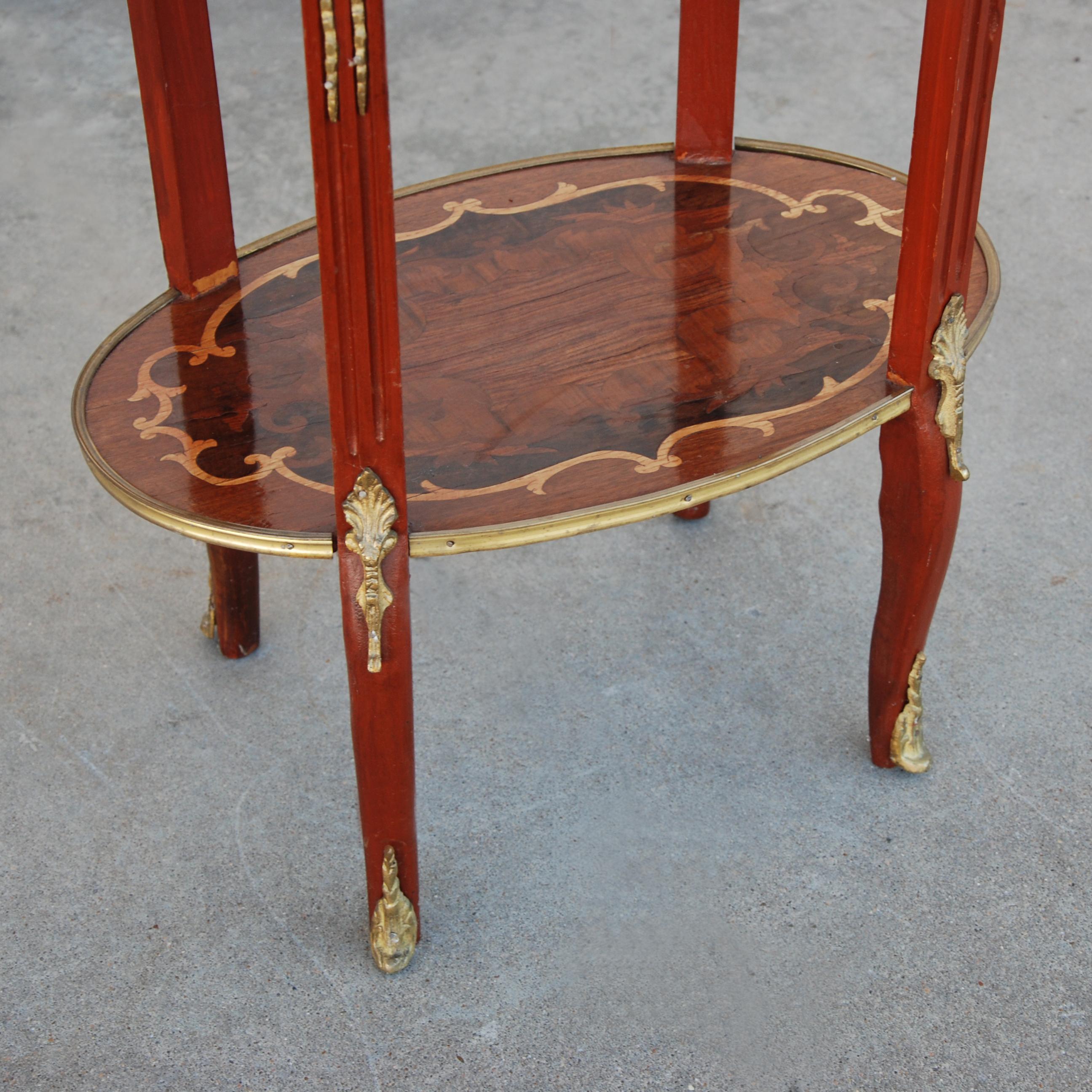 Antique French 19th Century Side Table   In Good Condition For Sale In Pasadena, TX
