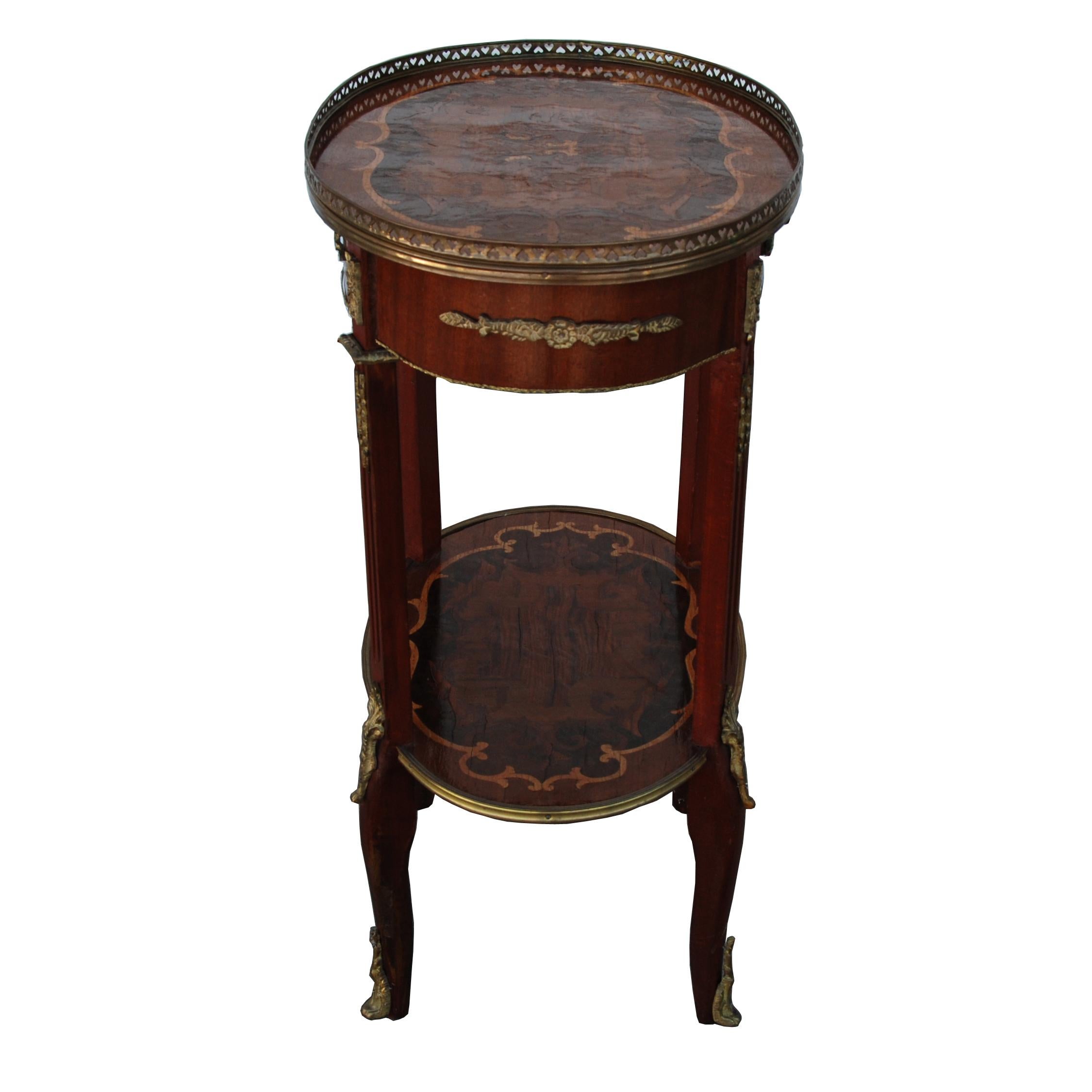 Antique French 19th Century Side Table   For Sale 1