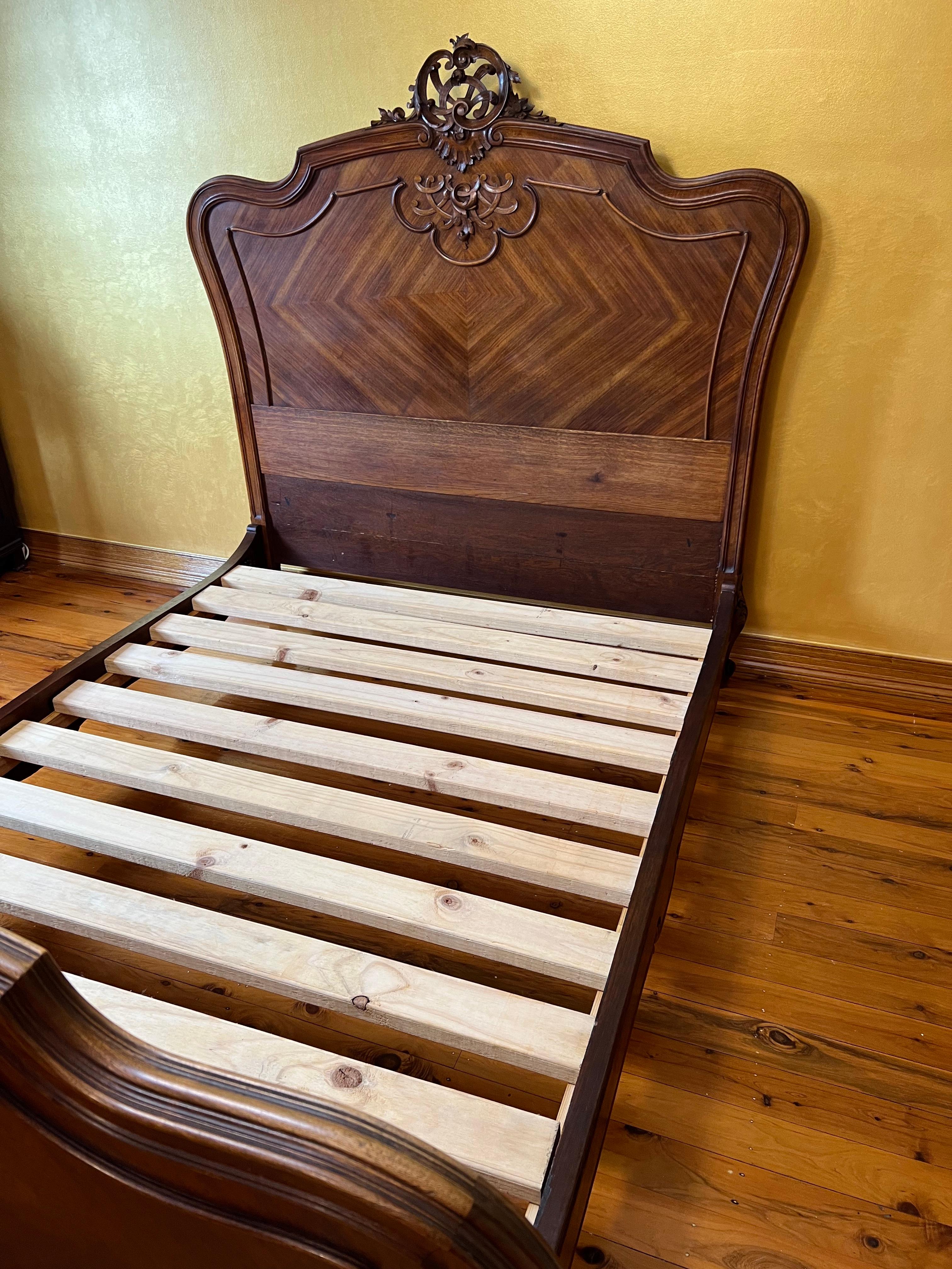 Antique French 19th Century Walnut Double Bed For Sale 6