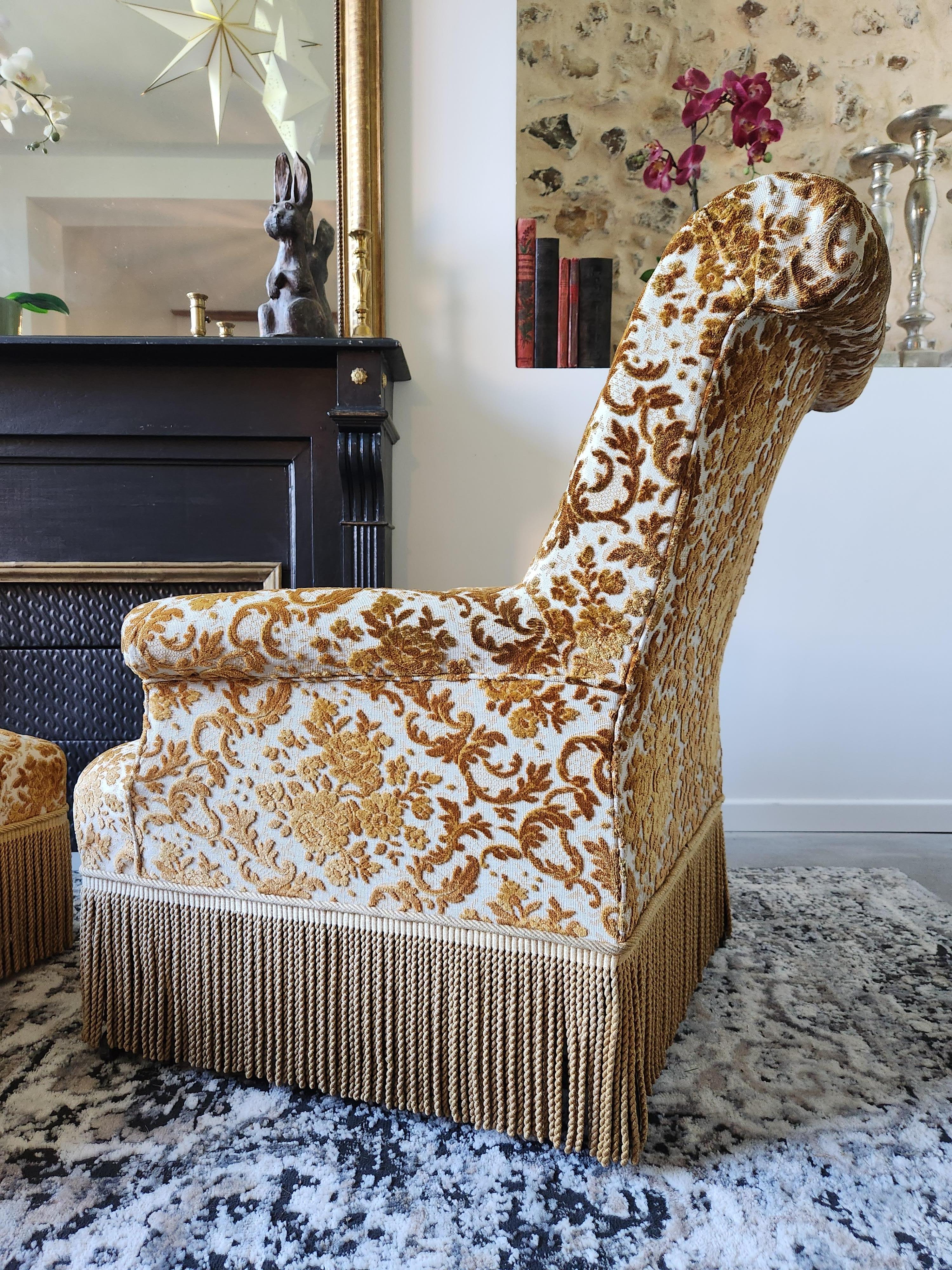 Velours Fauteuil et Ottoman ancien français 19ème Napoléon III en vente