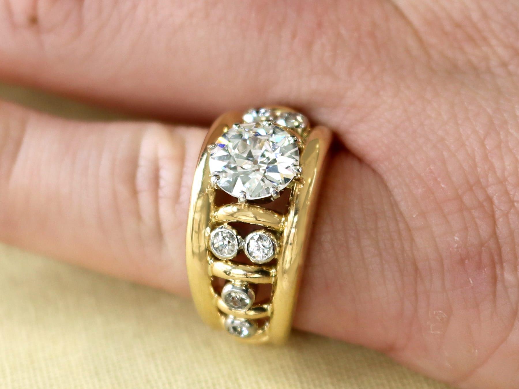 Anillo de Cóctel Antique French de 2,00 Quilates en Oro Amarillo engastado en Platino en Excelente estado para la venta en Jesmond, Newcastle Upon Tyne