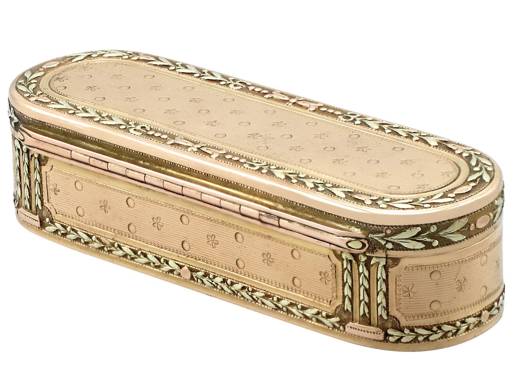Or Tabatière française ancienne en or 20 carats, vers 1870 en vente
