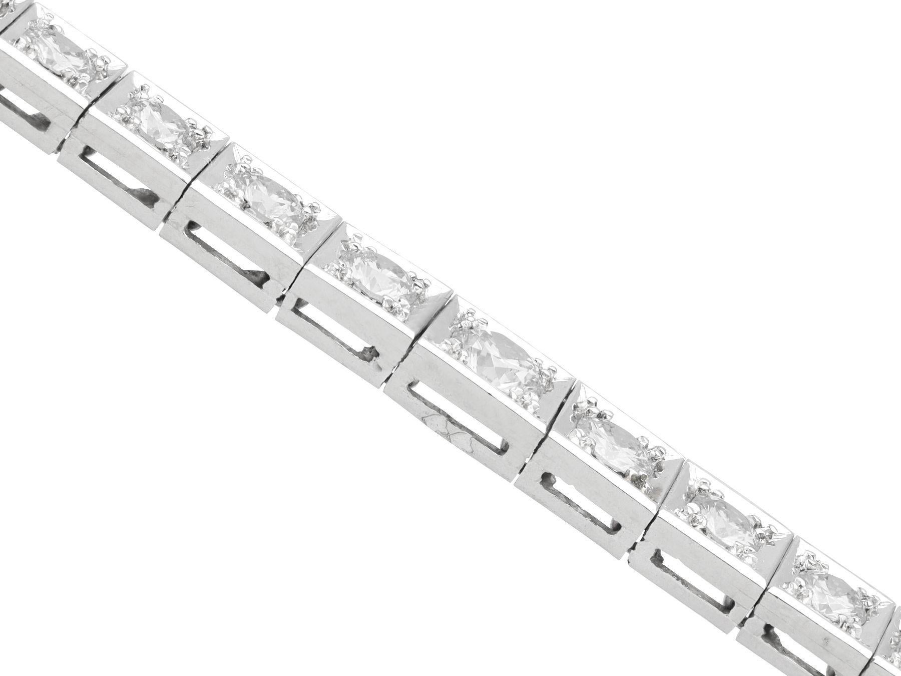 Antique French 4.52 Carat Diamond and Platinum Bracelet In Excellent Condition For Sale In Jesmond, Newcastle Upon Tyne