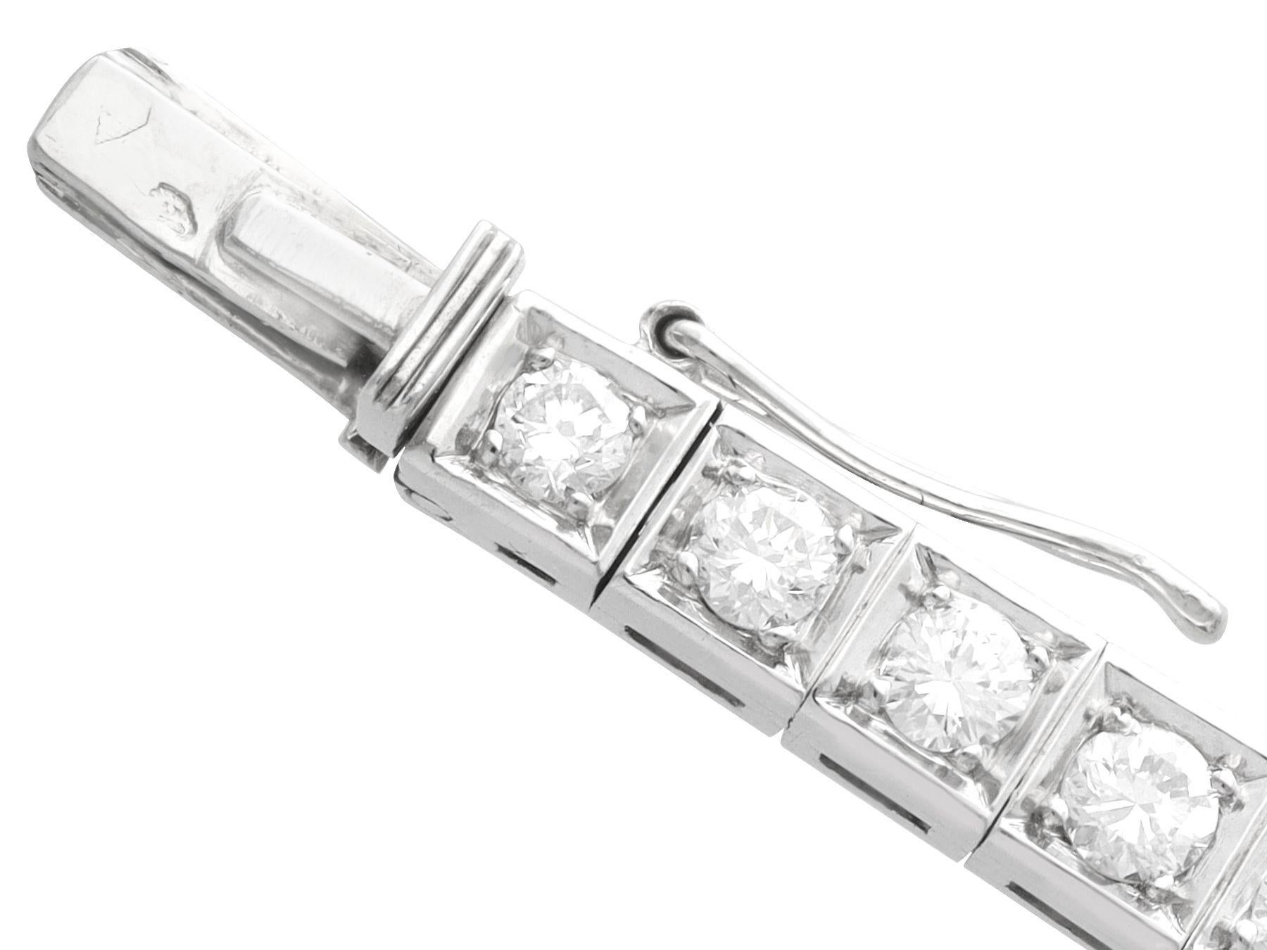 Antique French 4.52 Carat Diamond and Platinum Bracelet For Sale 1