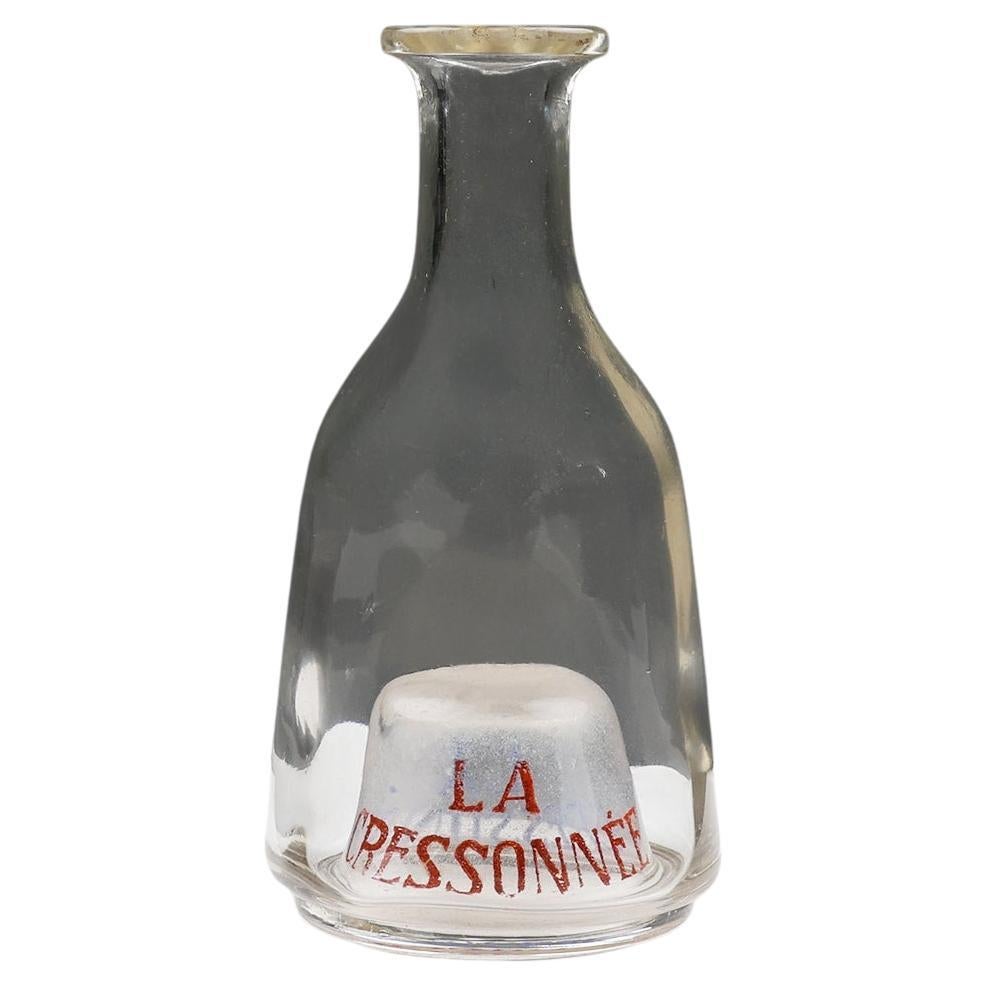What is a glass carafe?