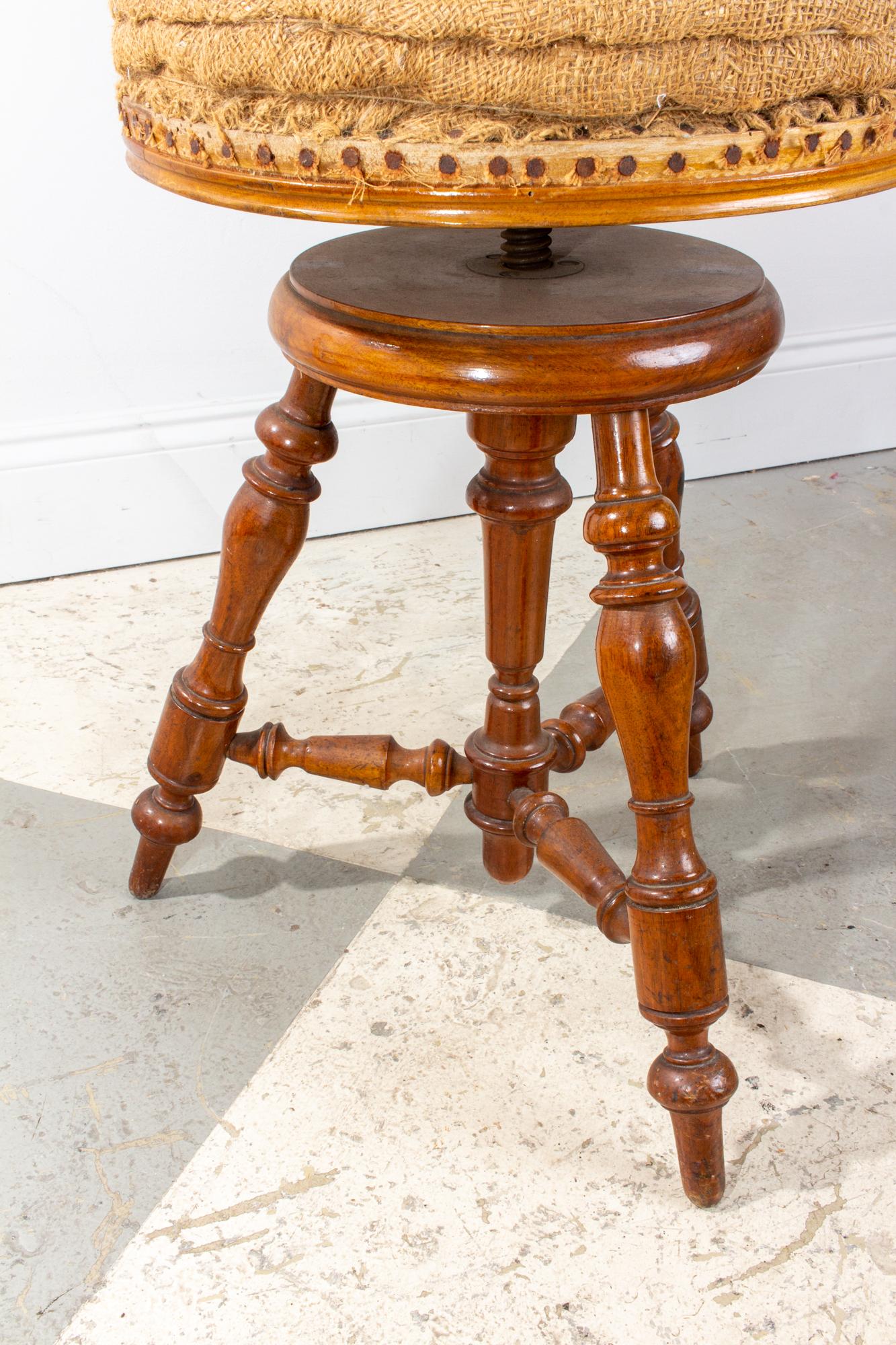 Antique French Adjustable Carved Wood Stool In Good Condition In Houston, TX