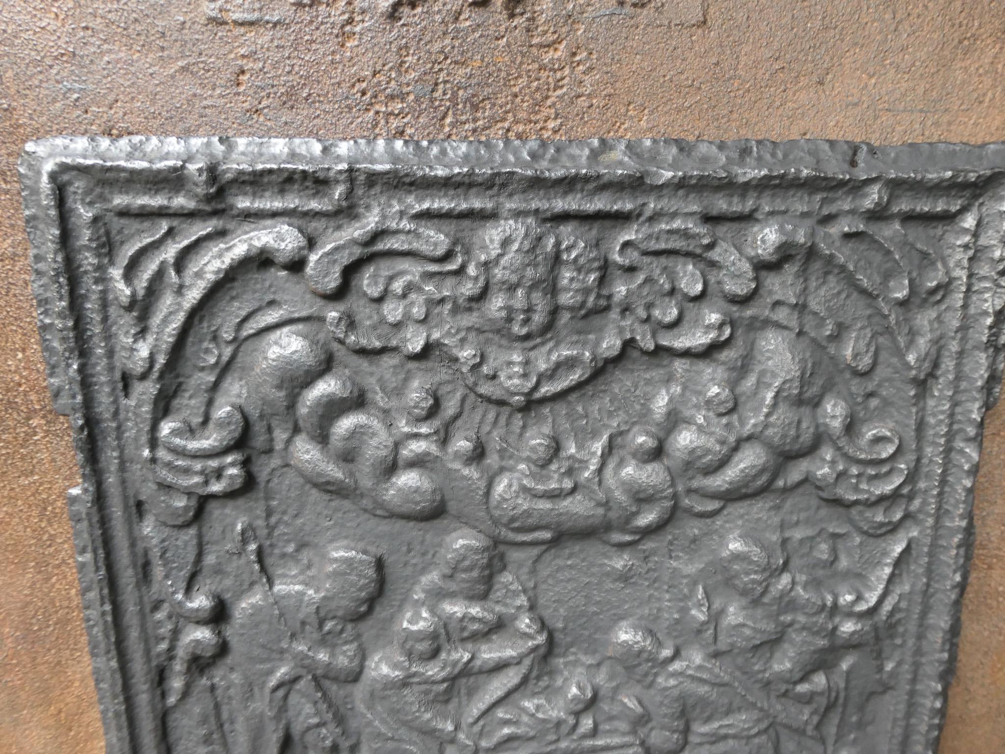 Antike französische „Adoration of the Magi“-Kaminsims / Backsplash, 18. Jahrhundert (18. Jahrhundert und früher) im Angebot