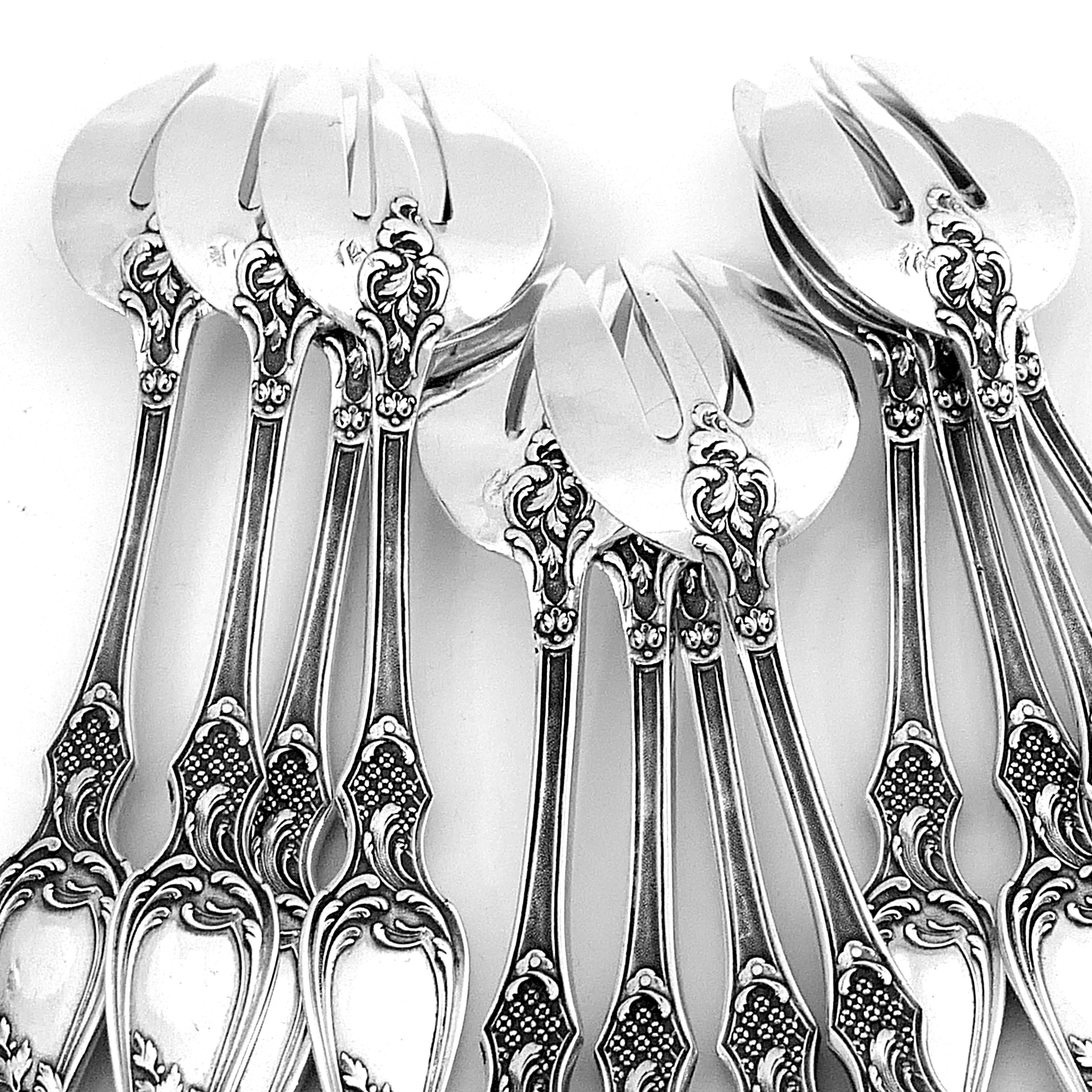 Antique French All Sterling Silver Oyster Forks Set 12 Pc, Art Nouveau In Good Condition In TRIAIZE, PAYS DE LOIRE