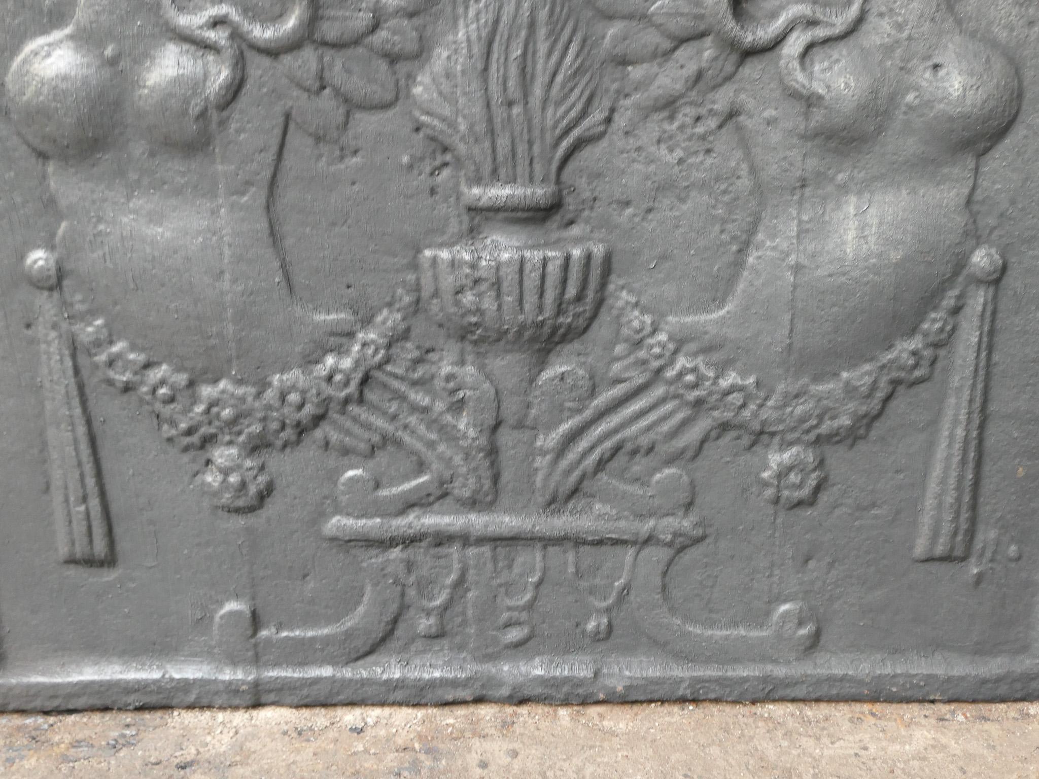 Antique French 'Alegoría del Amor' Chimenea / Repisa, Siglo XVIII-XIX en venta 2