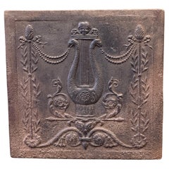 Antique French 'Allegoria della musica', parafuoco, inizio XIX secolo