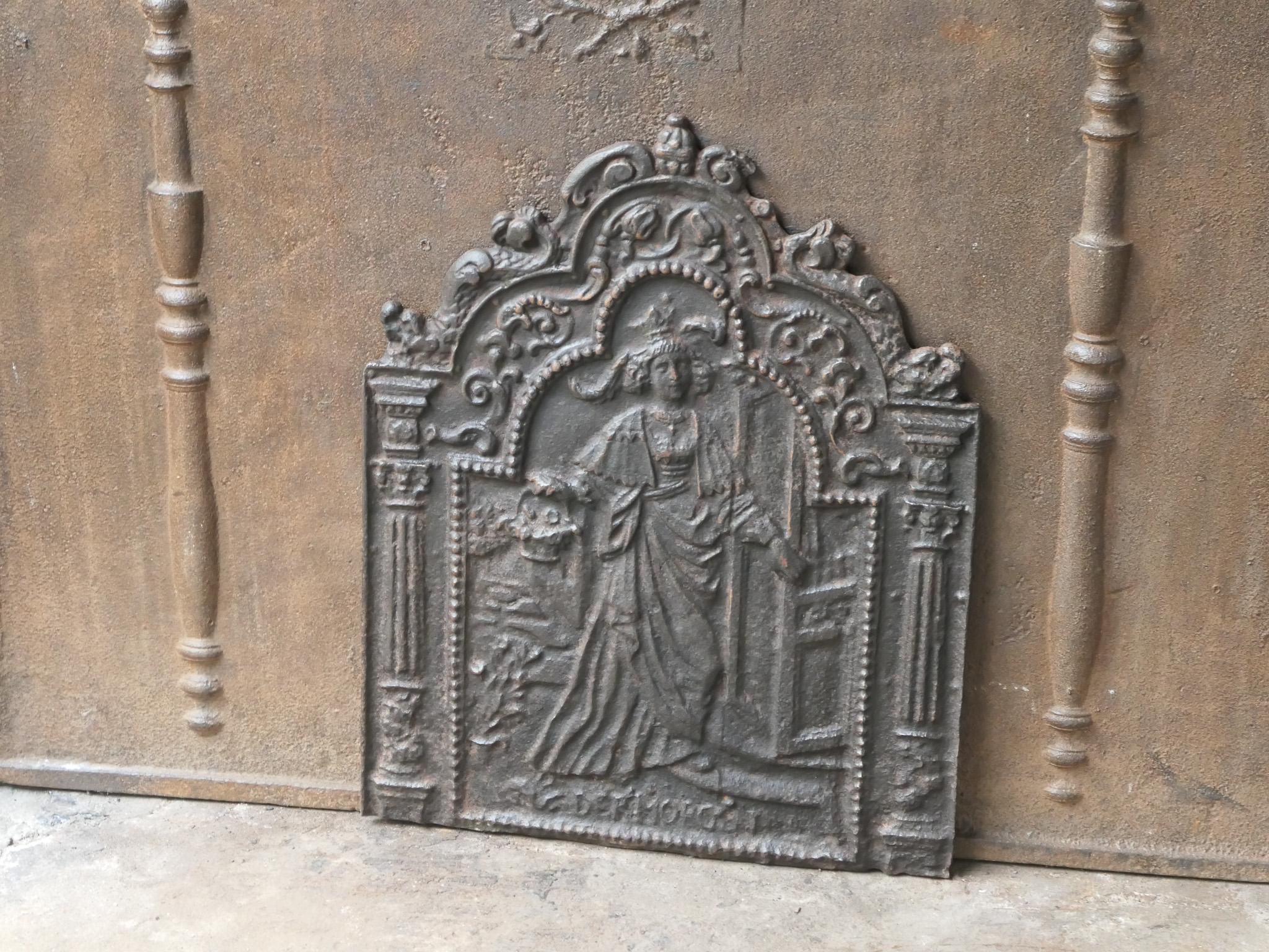 Antique French 'Allegory of the Morning' Fireback / Backsplash, 18th - 19th C. In Good Condition For Sale In Soest, NL