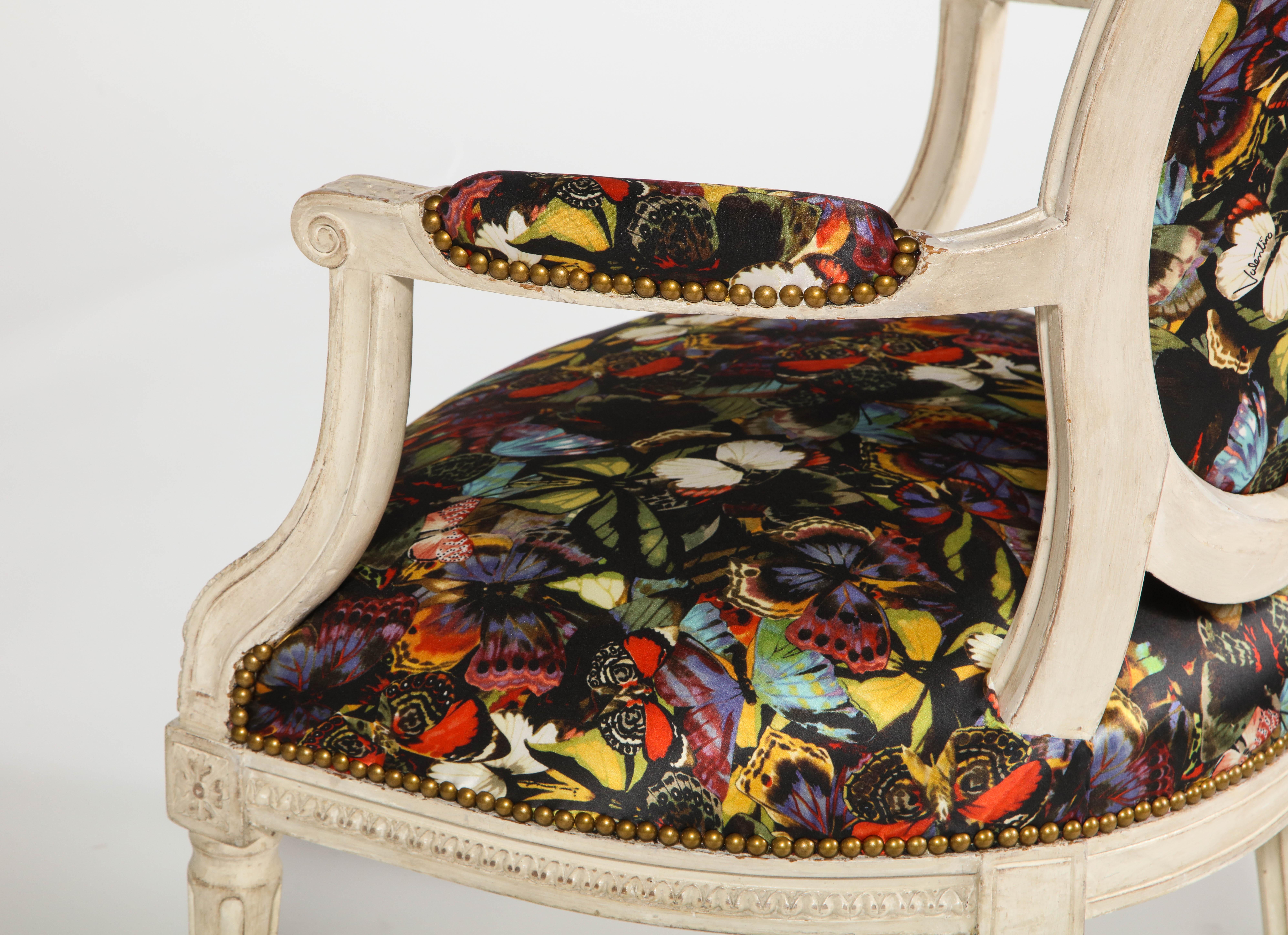 Antique French Armchairs in Valentino Butterfly Silk, Pair For Sale 6