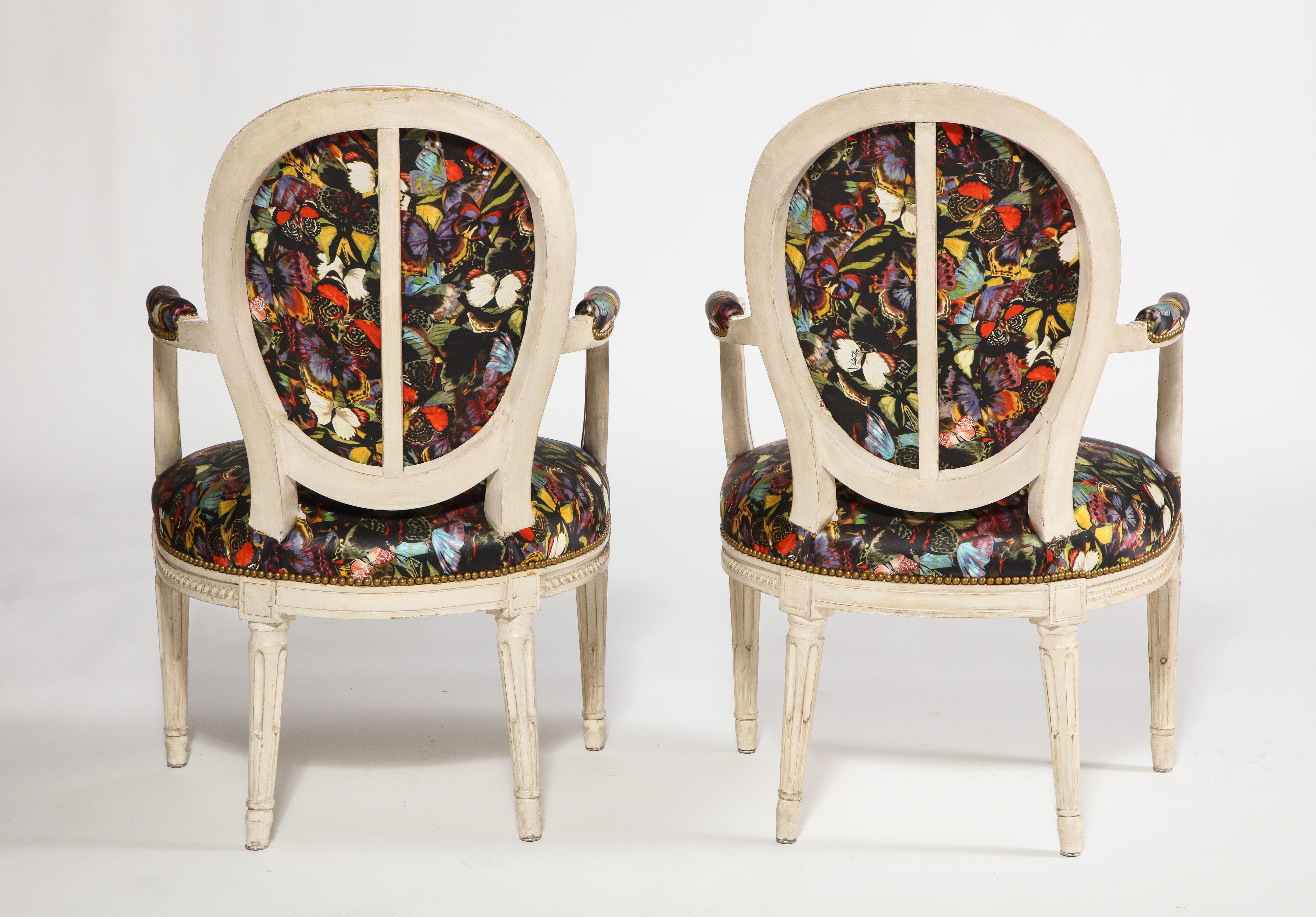 Antique French Armchairs in Valentino Butterfly Silk, Pair For Sale 2