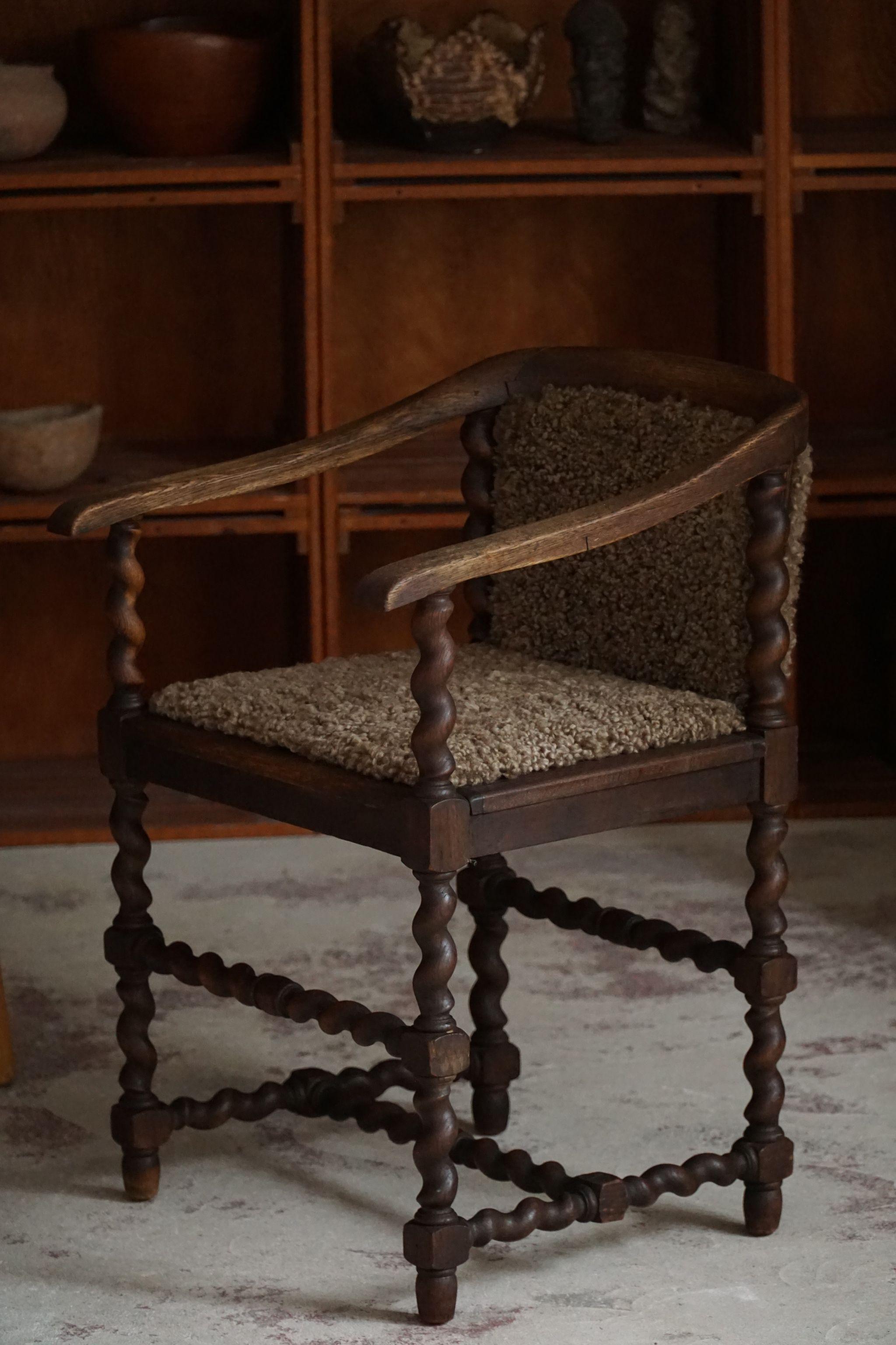 Antiker französischer Sessel, Barley gedreht, neu gepolstert mit Lammfell, 19. Jahrhundert im Angebot 5