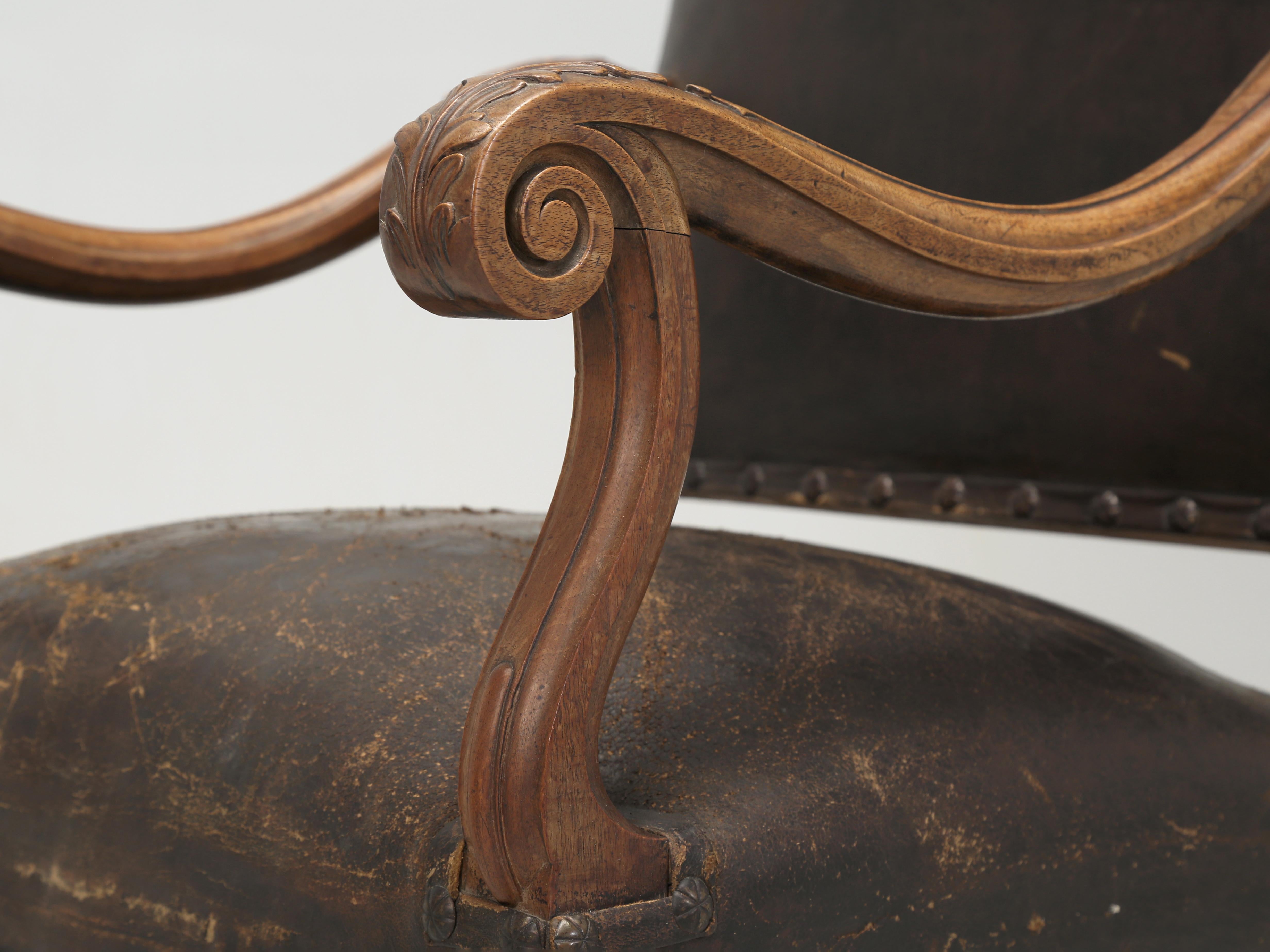 Antique French Armchairs in Figured Walnut, His and Her Pair in Original Leather For Sale 5