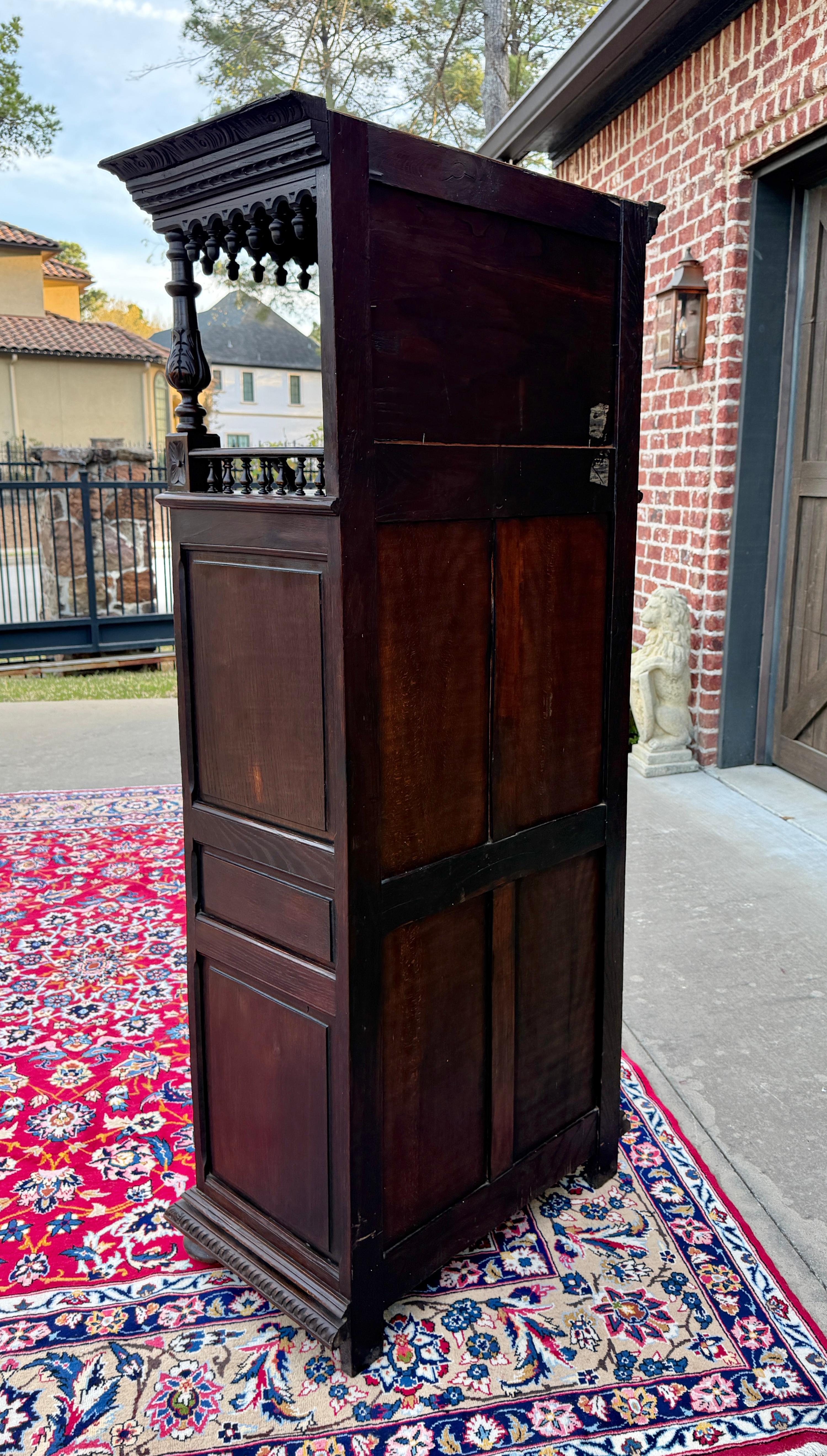 Antique French Armoire Cupboard Linen Cabinet Breton Bonnetiere Chestnut 19th in vendita 12