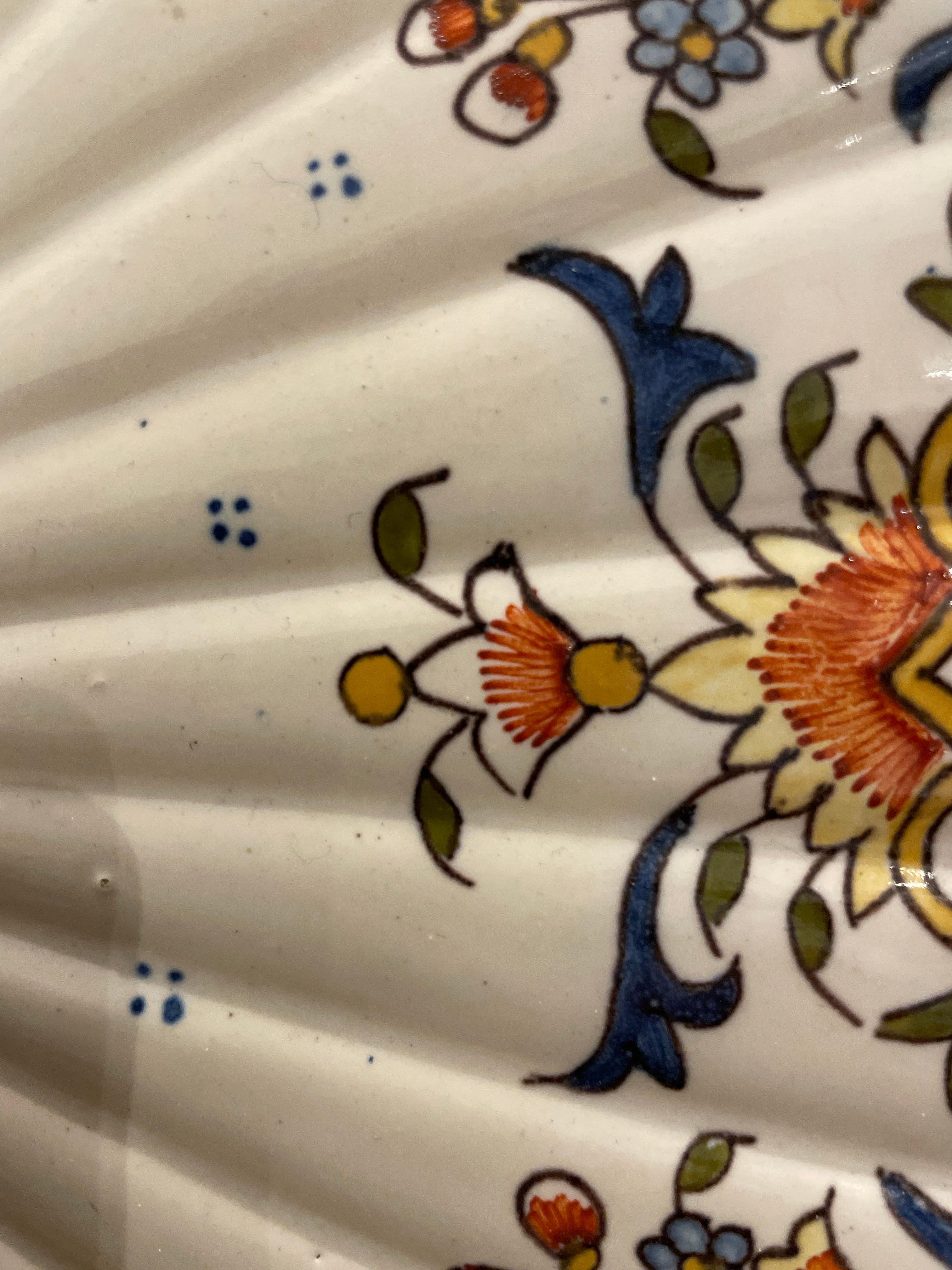 Antique French Armorial Charger from Rouen For Sale 3
