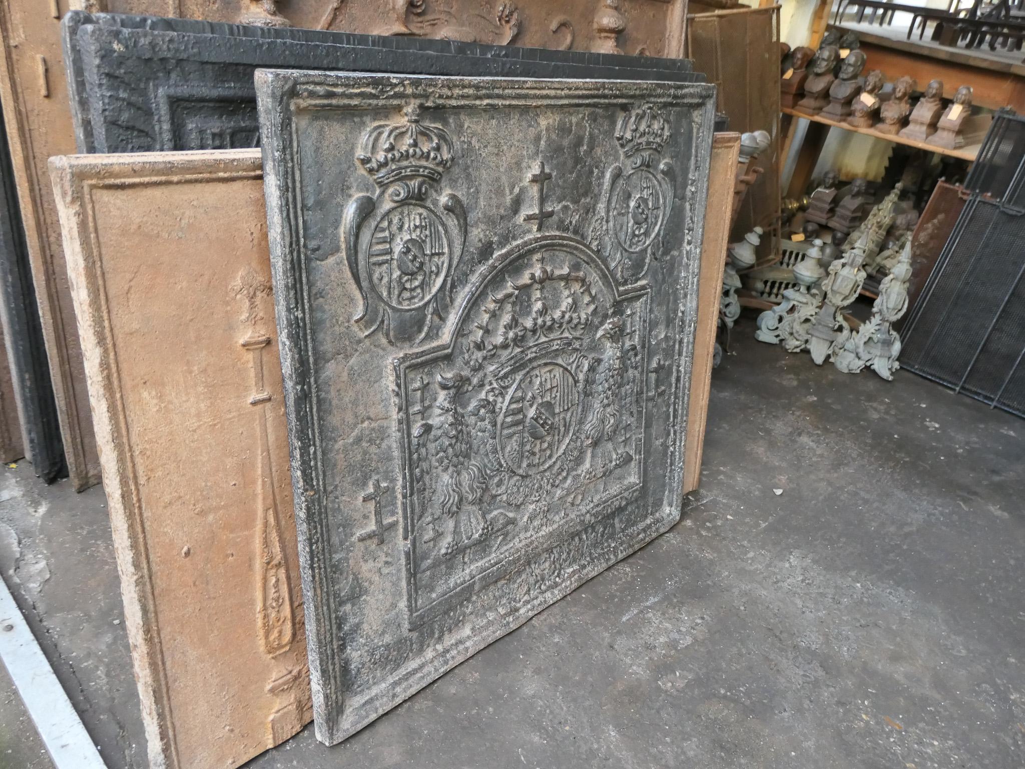 Antique French 'Arms of Lorraine' Fireback / Backsplash, 17th Century For Sale 3