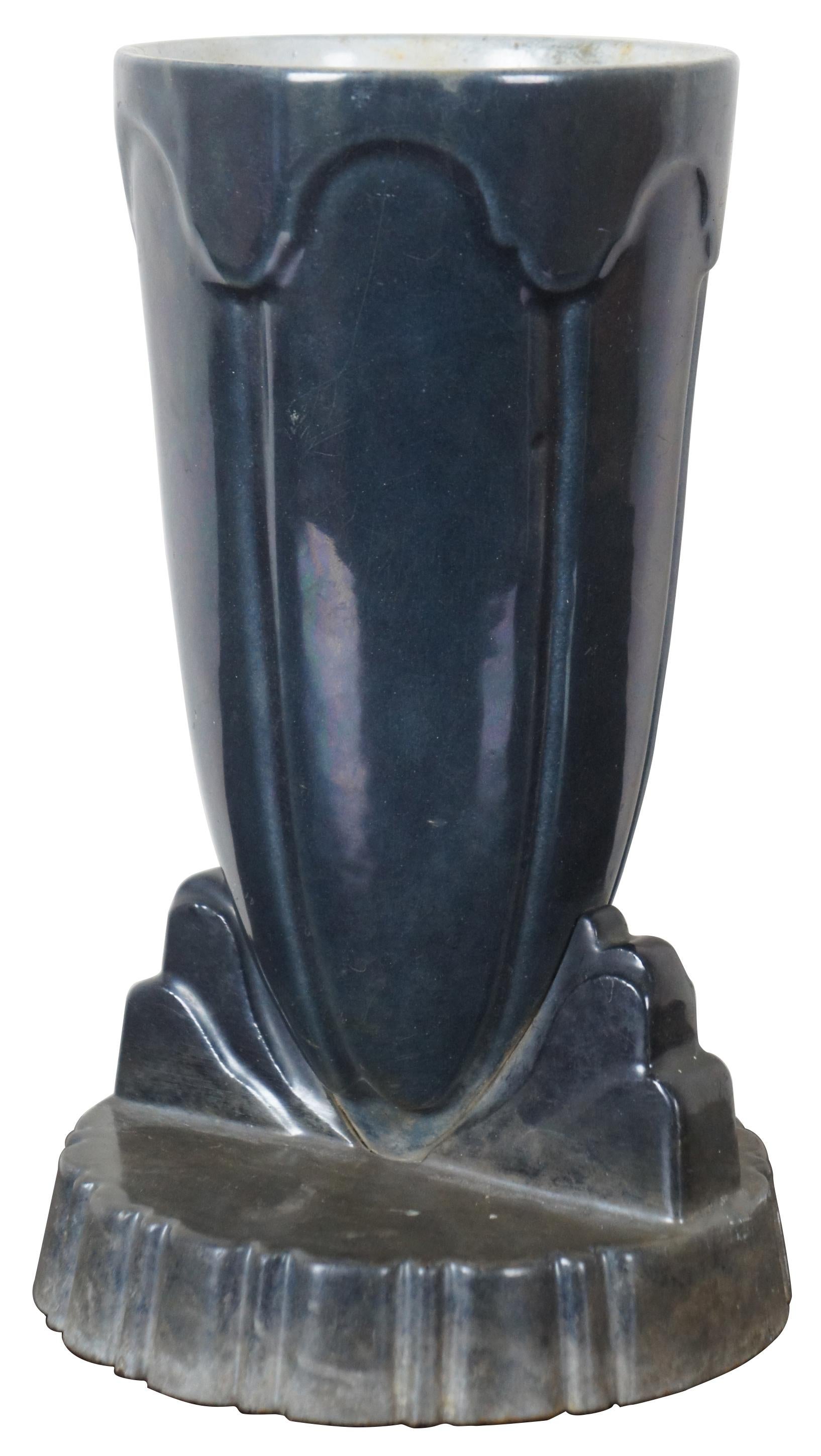 Antique French Art Deco Black Cast Iron Enameled Footed Trophy Urn Mantel Vase In Good Condition In Dayton, OH