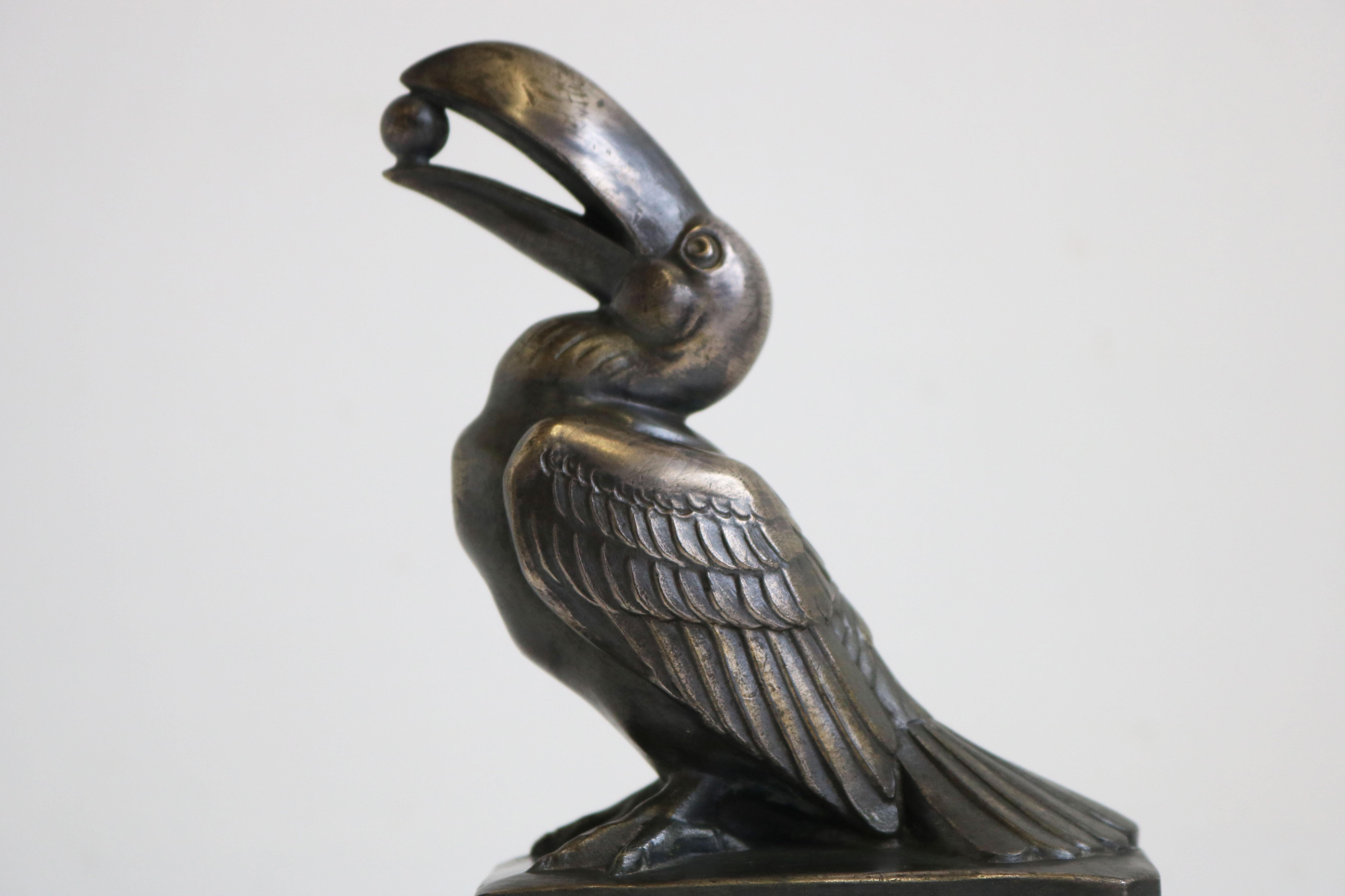 Antique French Art Deco Bookends by Maurice Frecourt 1925 Toucan Black Marble For Sale 2