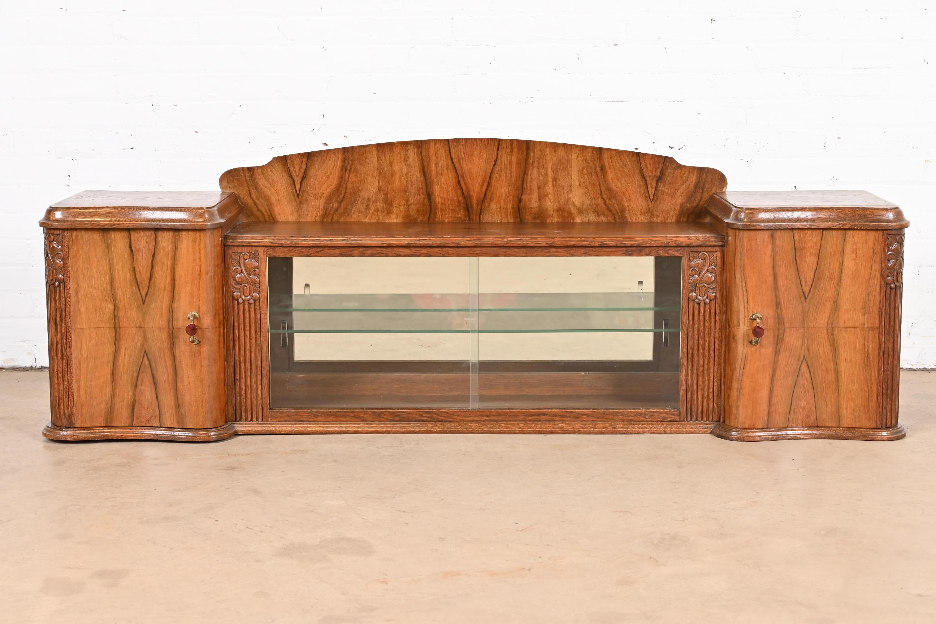 Antique French Art Deco Burl Wood Counter Top Bar Cabinet, circa 1930s In Good Condition For Sale In South Bend, IN