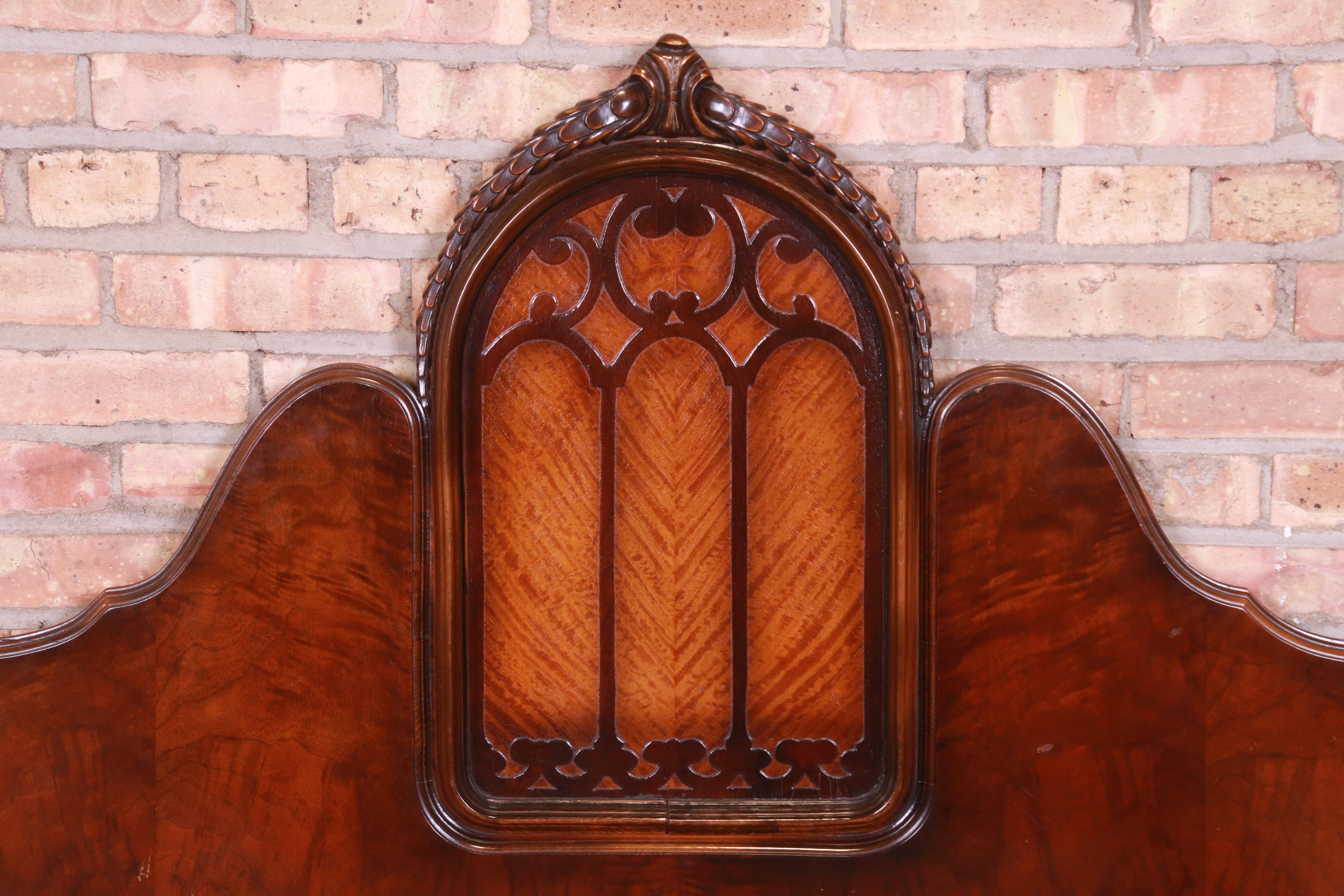 Antique French Art Deco Burled Walnut and Inlaid Marquetry Full Size Bed, 1920s 1