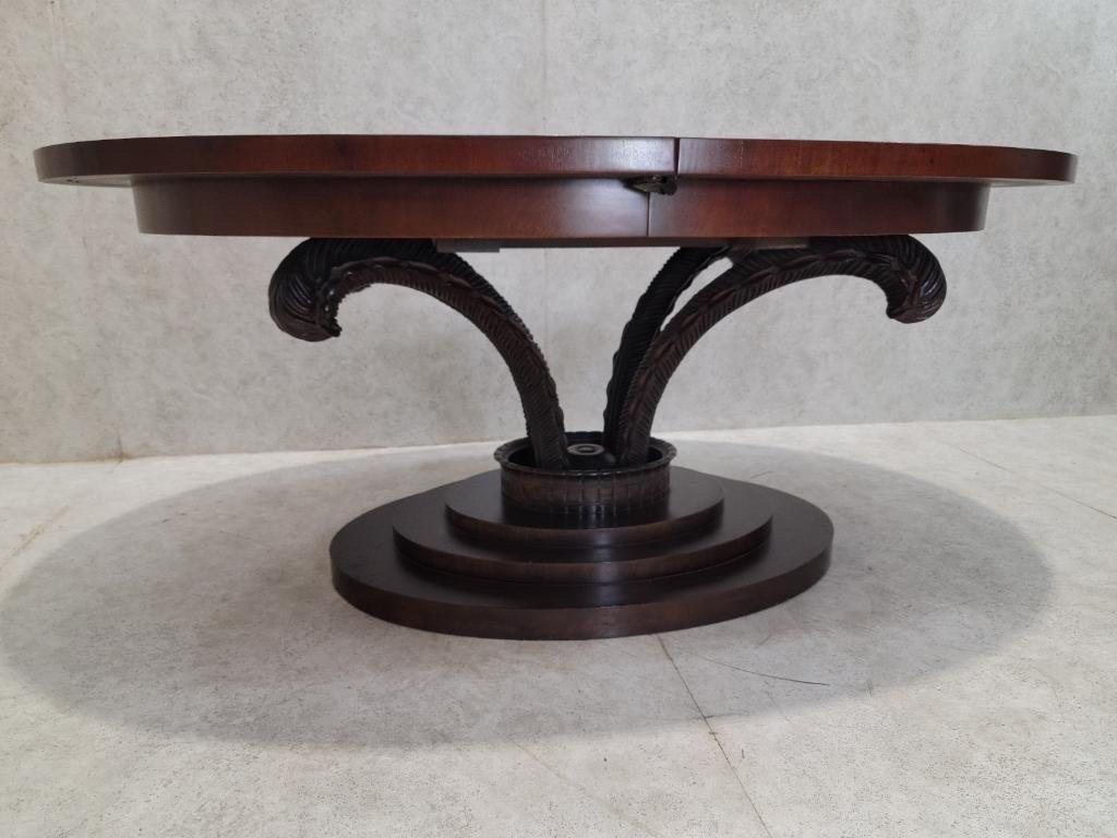 Vintage Art Deco Carved Acanthus Leaf Oval Dining Table by Dorothy Draper In Good Condition For Sale In Chicago, IL