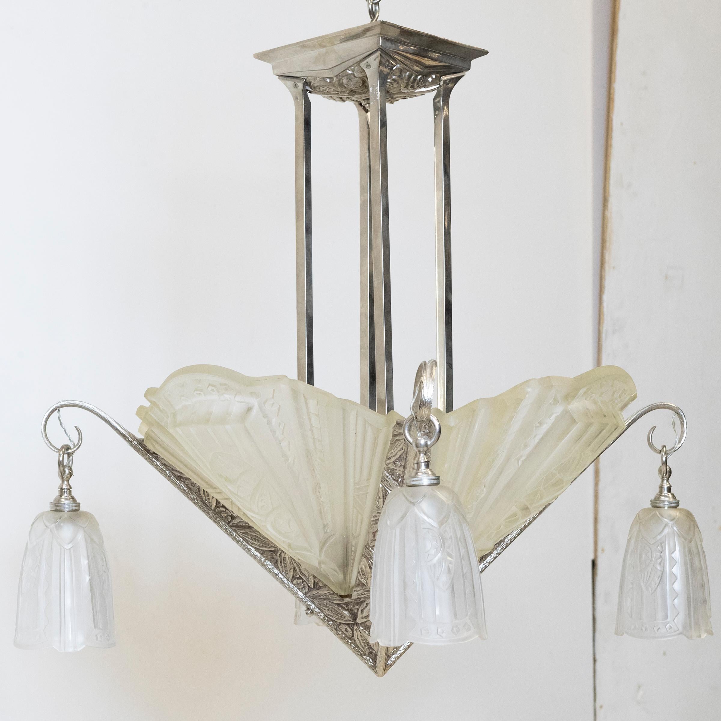 Art Déco Antico lampadario in vetro francese Art Deco Célestin Jamain  Frontisi in vendita